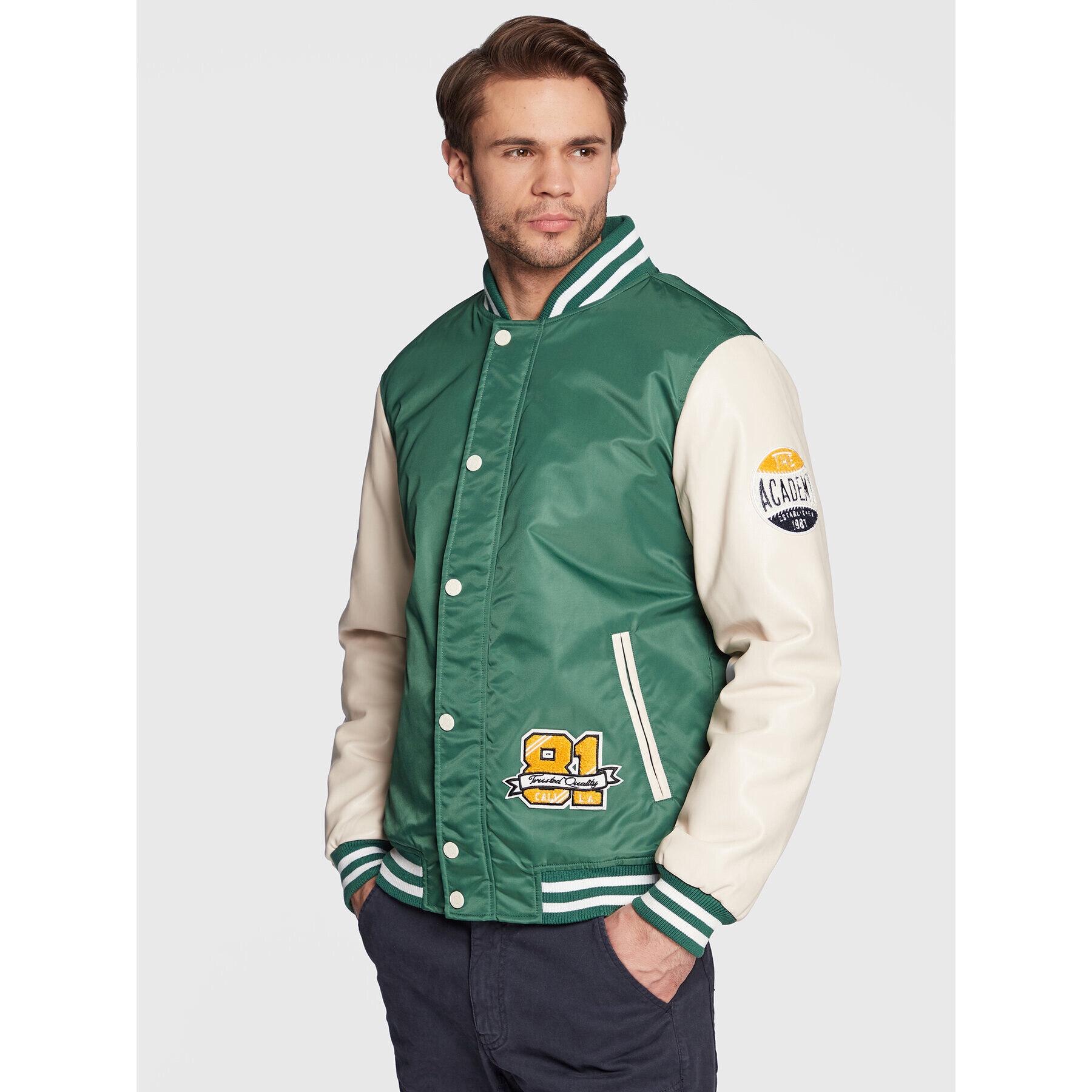 Guess Яке бомбър M3RL04 WF490 Зелен Regular Fit - Pepit.bg