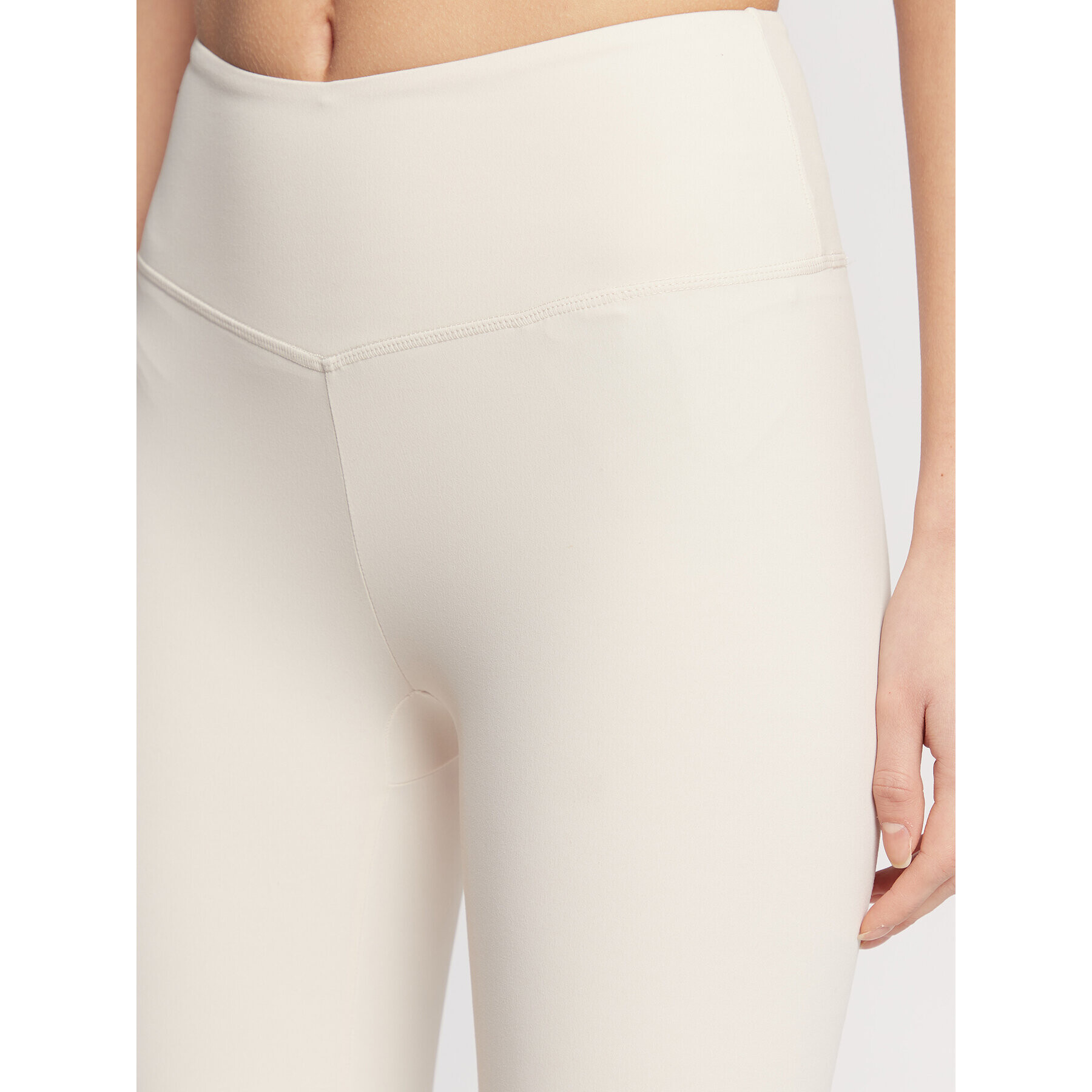 Guess Клин Coline V2BB10 MC04Z Екрю Slim Fit - Pepit.bg