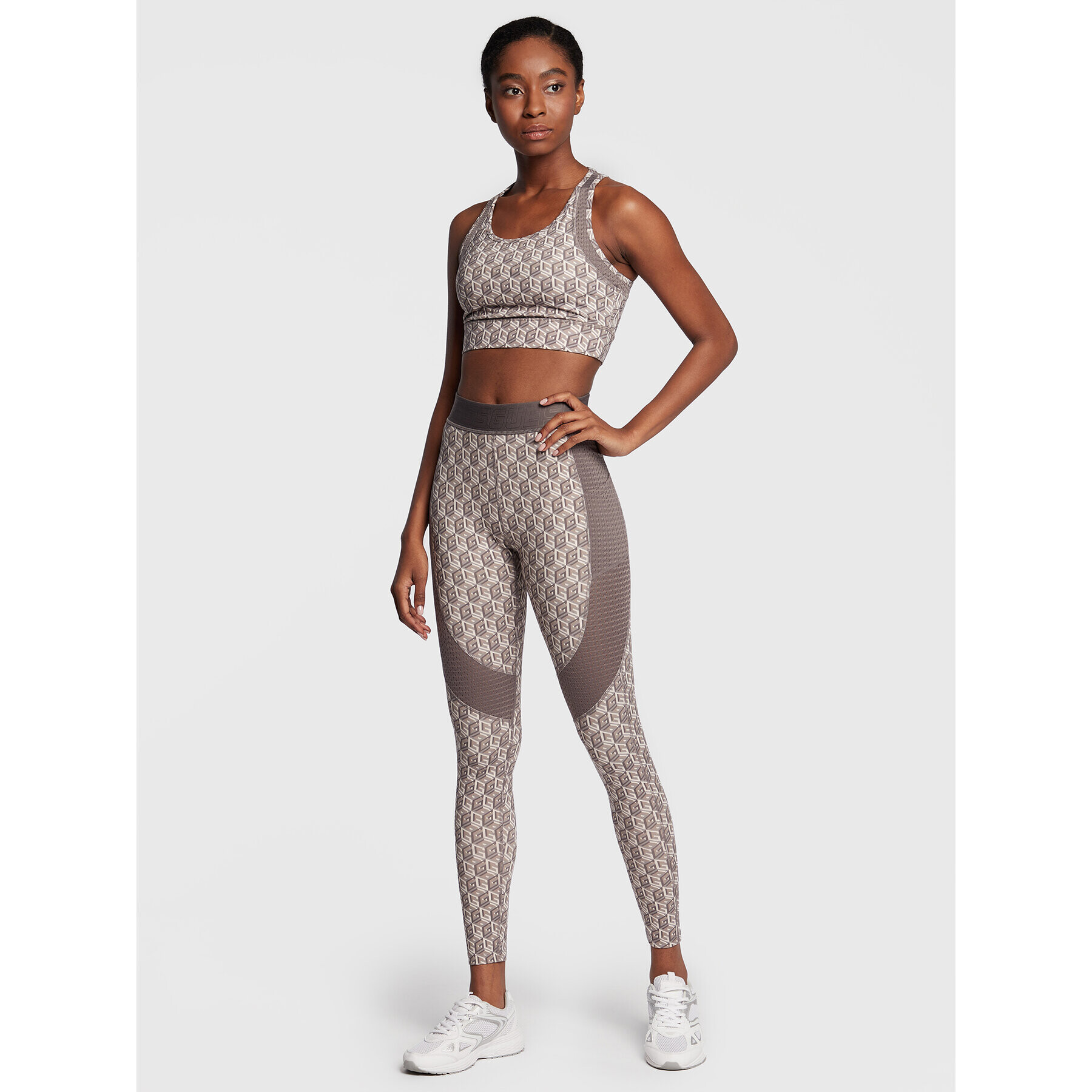 Guess Клин Daria V2BB08 MC03W Бежов Slim Fit - Pepit.bg