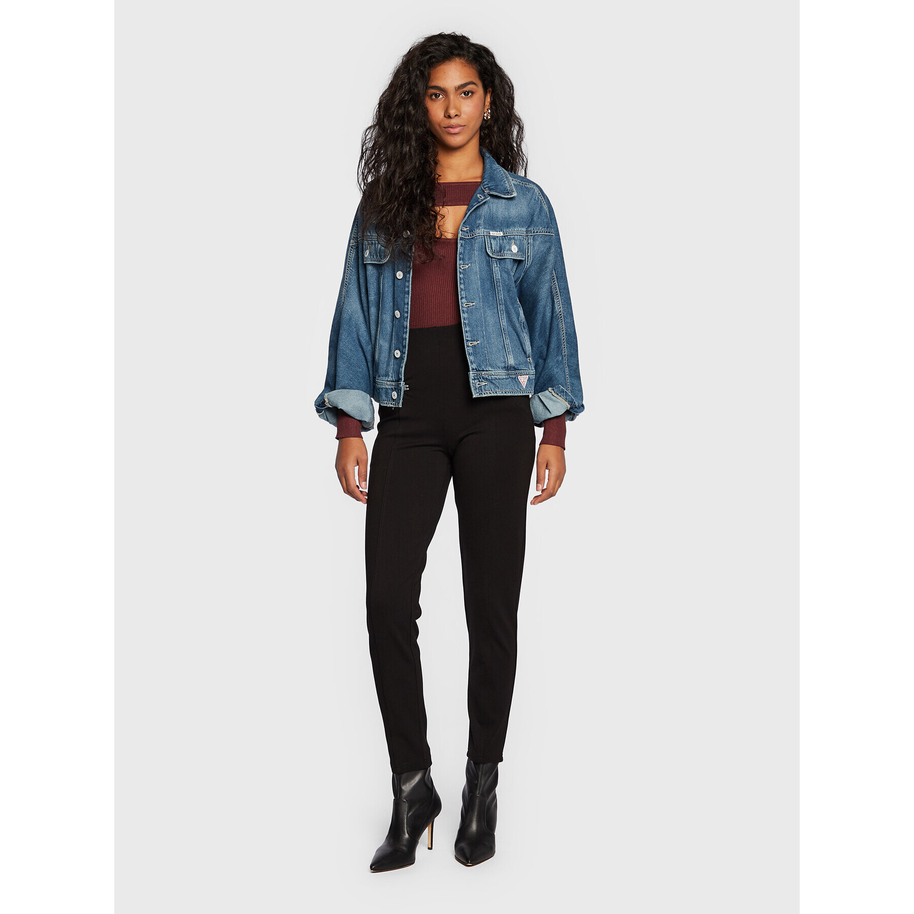 Guess Клин Gisele W2BB16 K8RN0 Черен Slim Fit - Pepit.bg