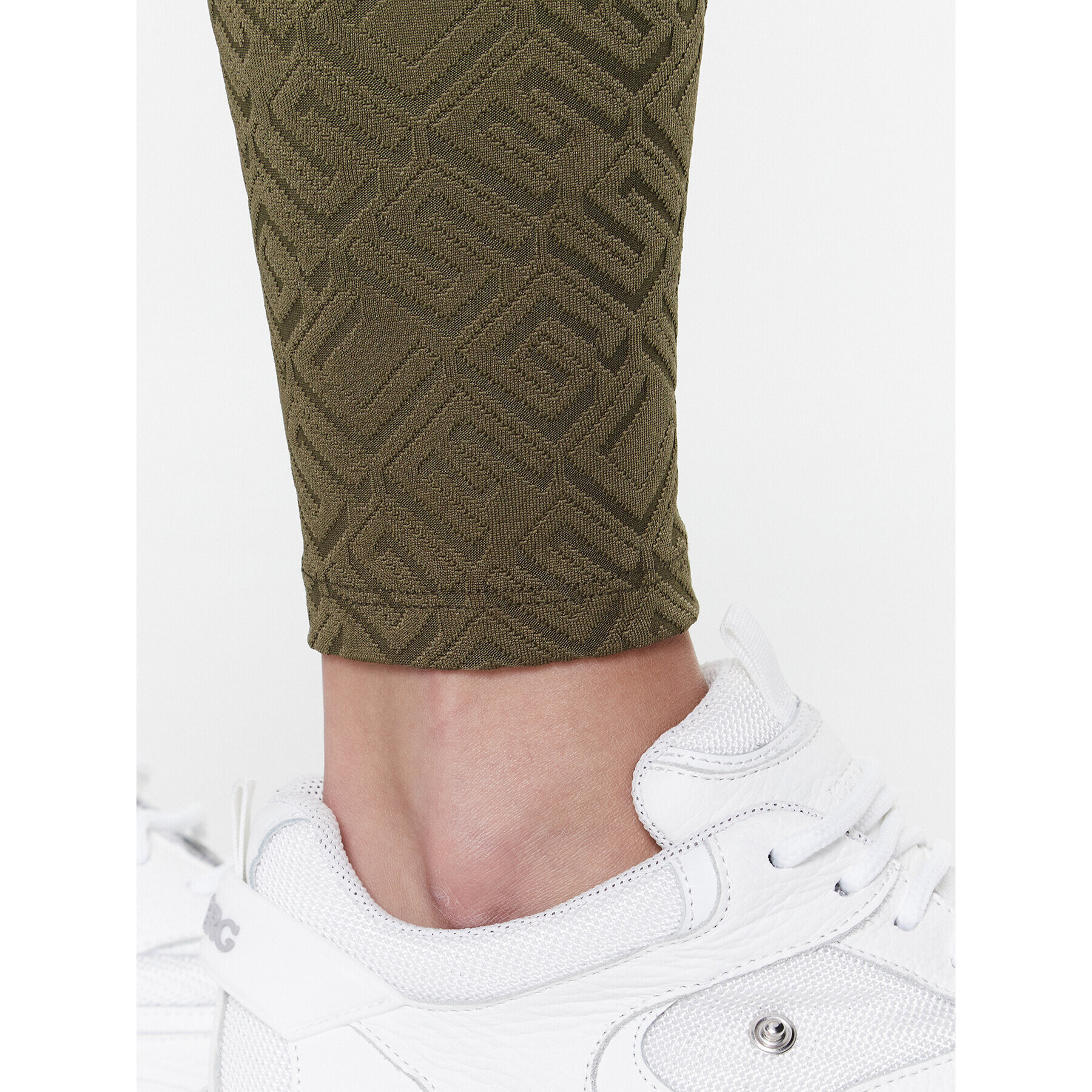 Guess Клин New Dana V3RB23 MC04Y Зелен Slim Fit - Pepit.bg