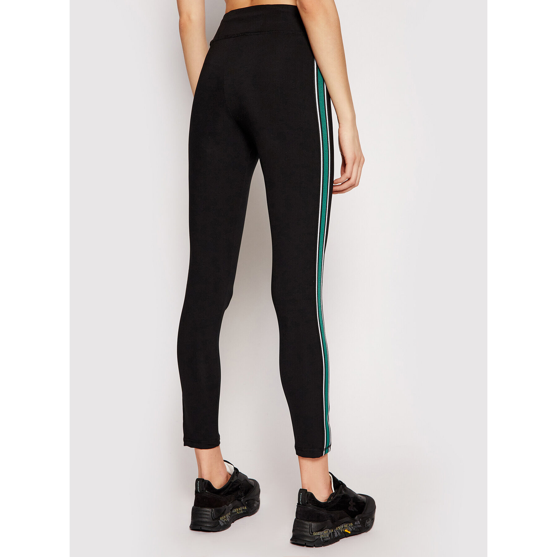 Guess Клин Racer O1RA38 MC04E Черен Slim Fit - Pepit.bg