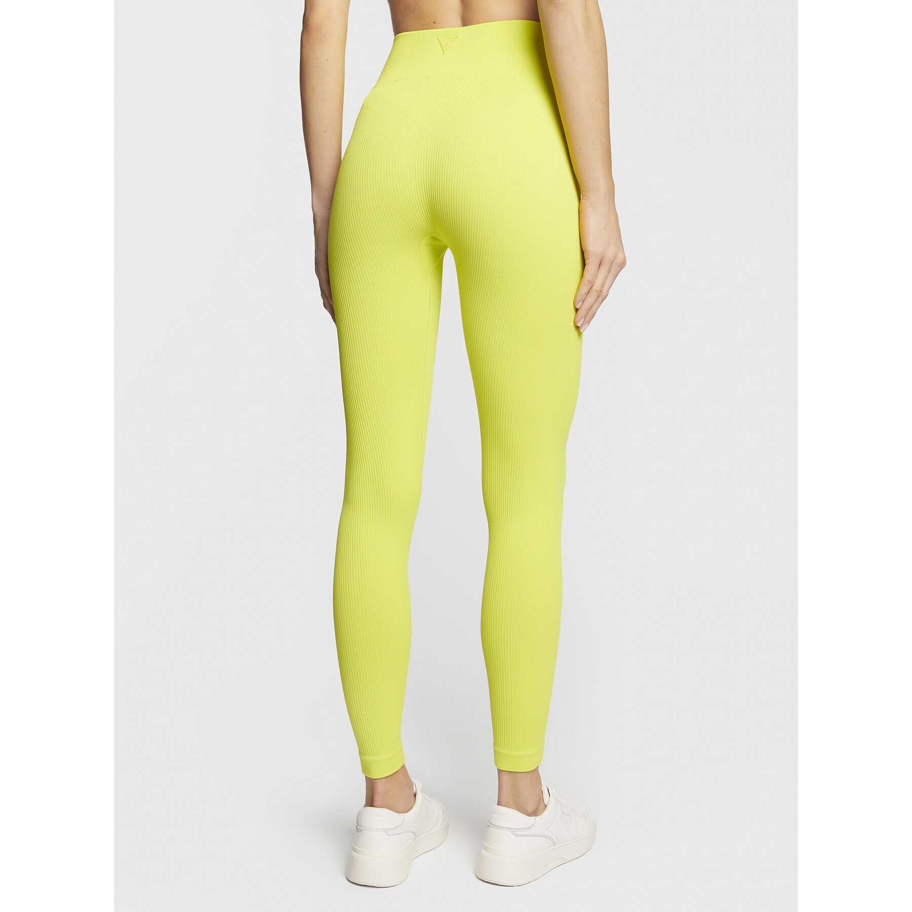 Guess Клин V2BB16 ZZ04V Жълт Slim Fit - Pepit.bg