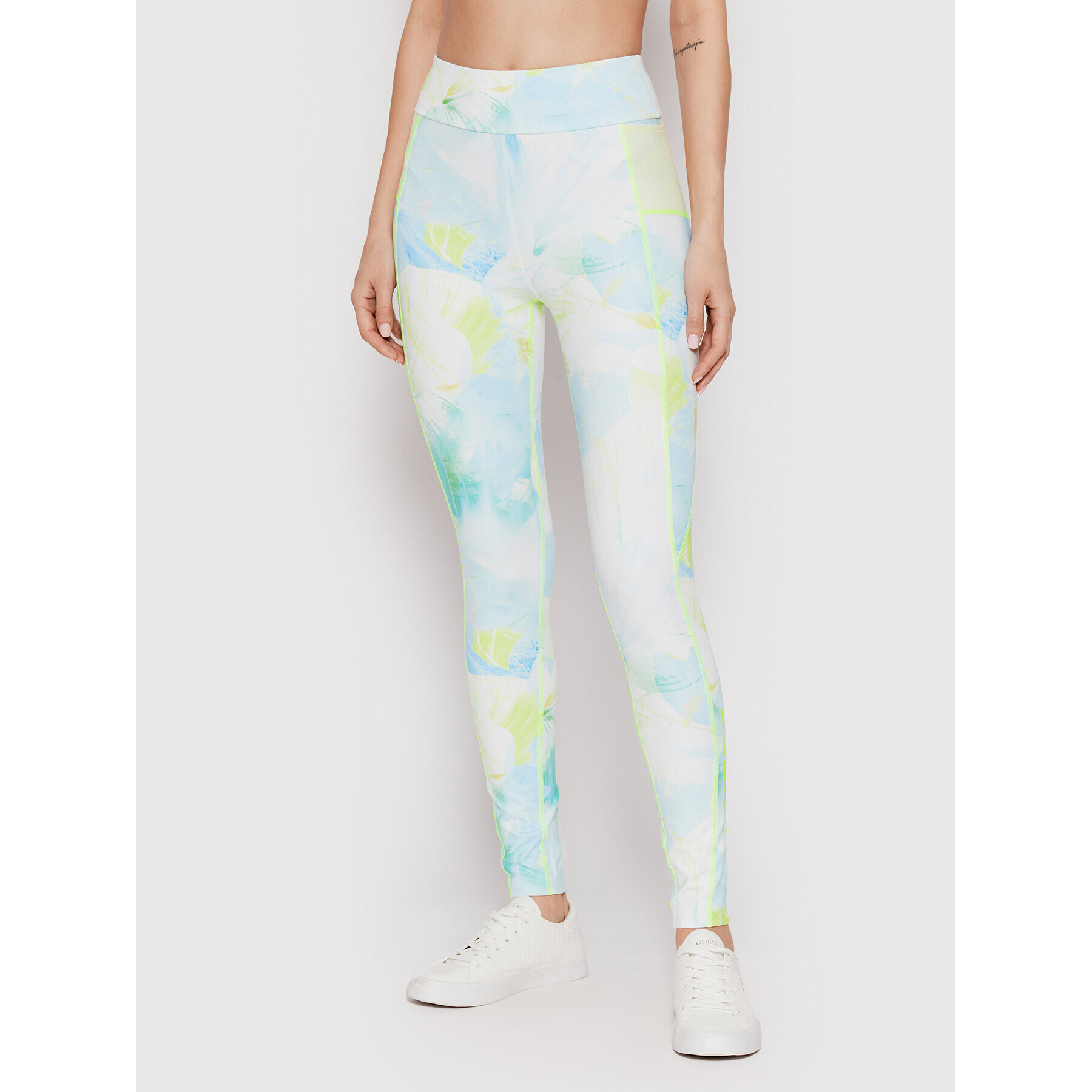 Guess Клин V2GB11 MC03W Цветен Slim Fit - Pepit.bg
