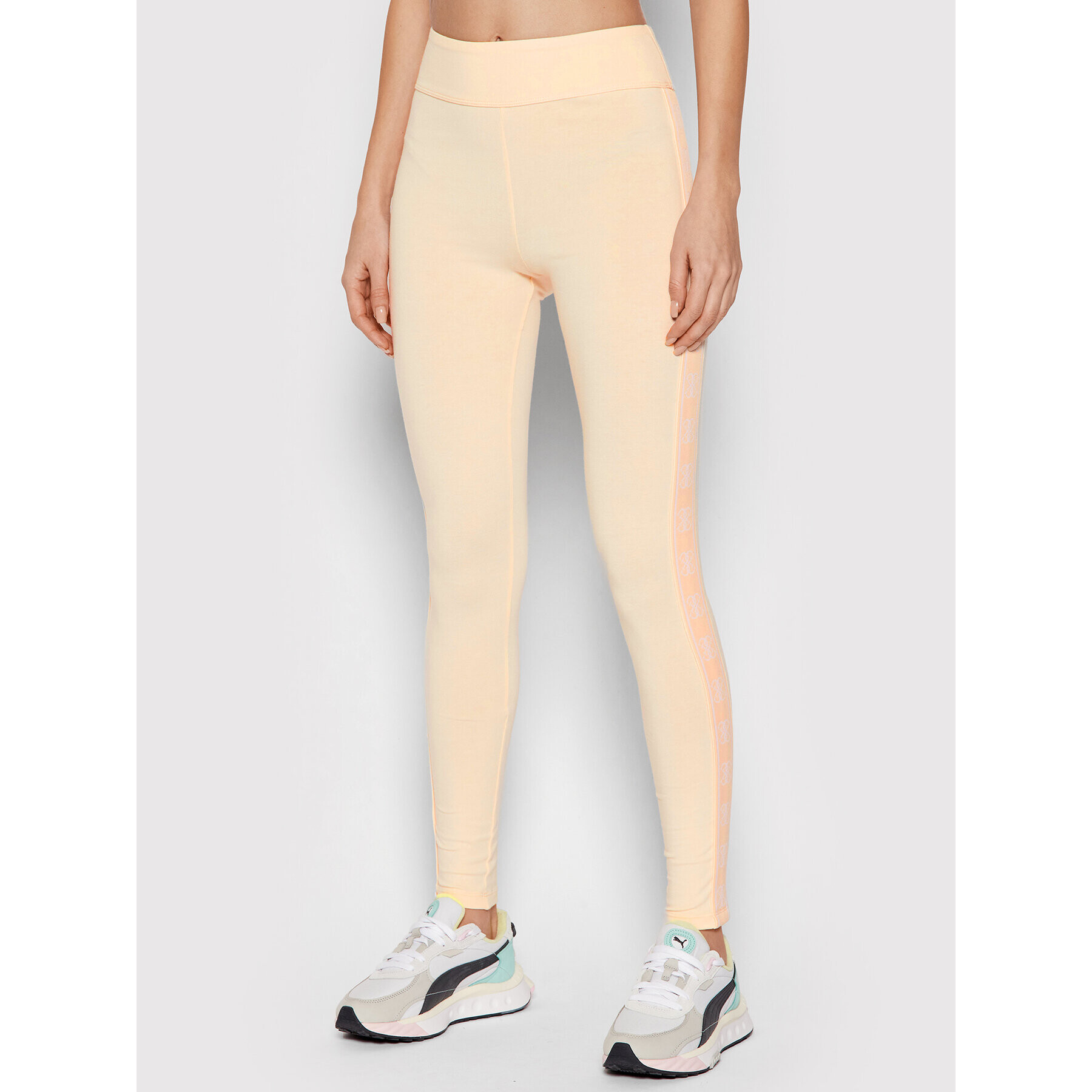 Guess Клин V2GB22 KABR0 Бежов Slim Fit - Pepit.bg