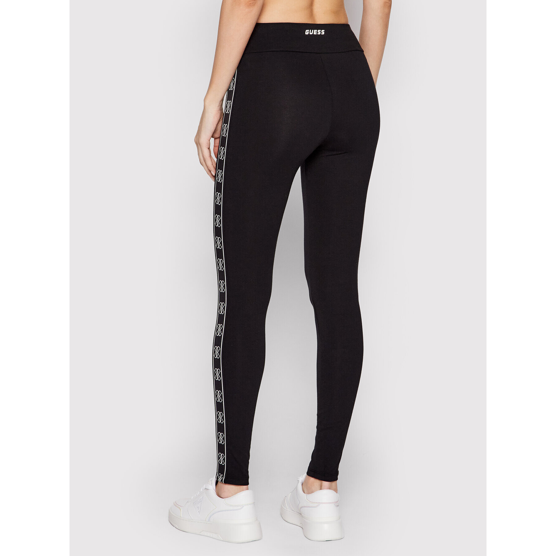 Guess Клин V2YB13 KABR0 Черен Slim Fit - Pepit.bg