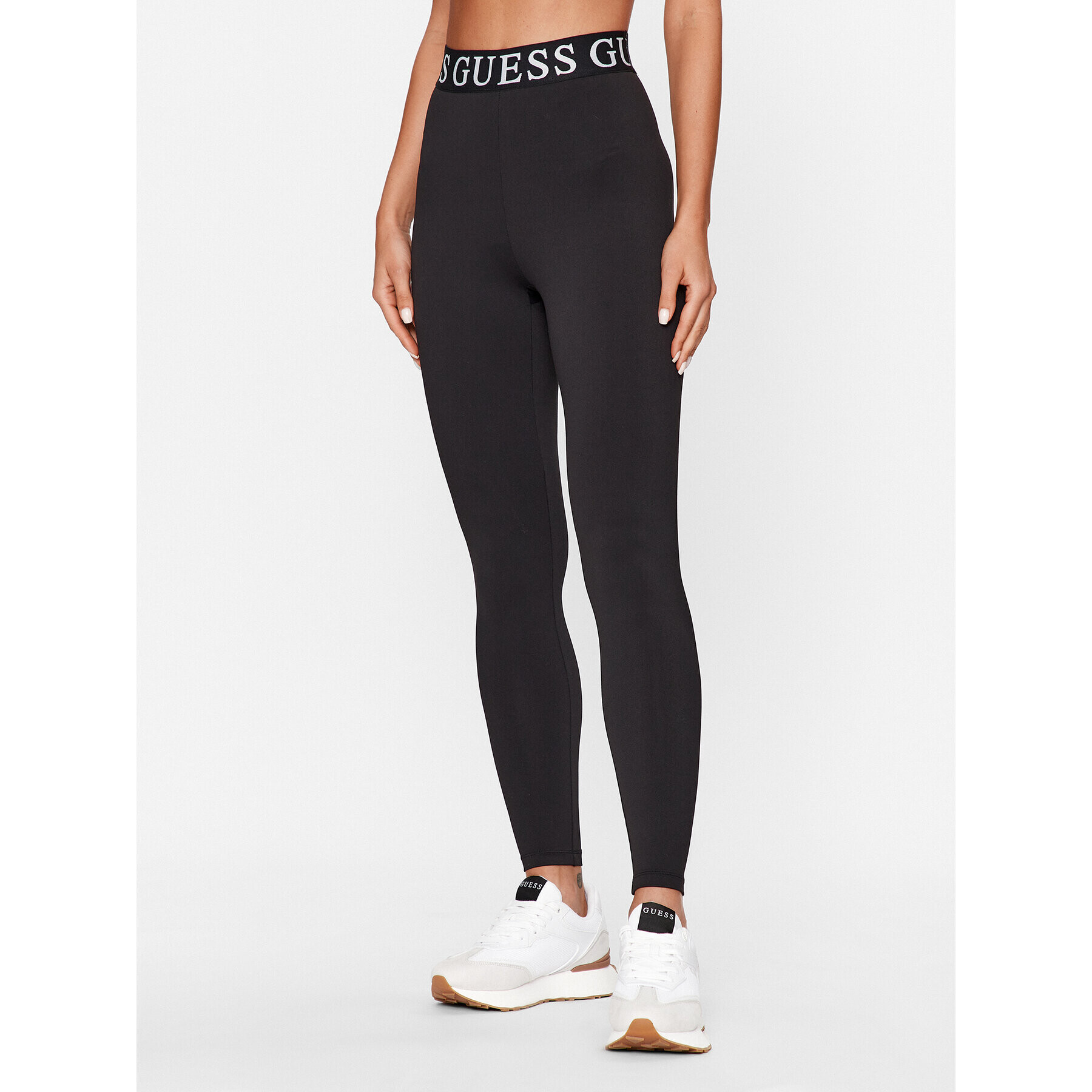 Guess Клин V3BB13 MC04Z Черен Slim Fit - Pepit.bg