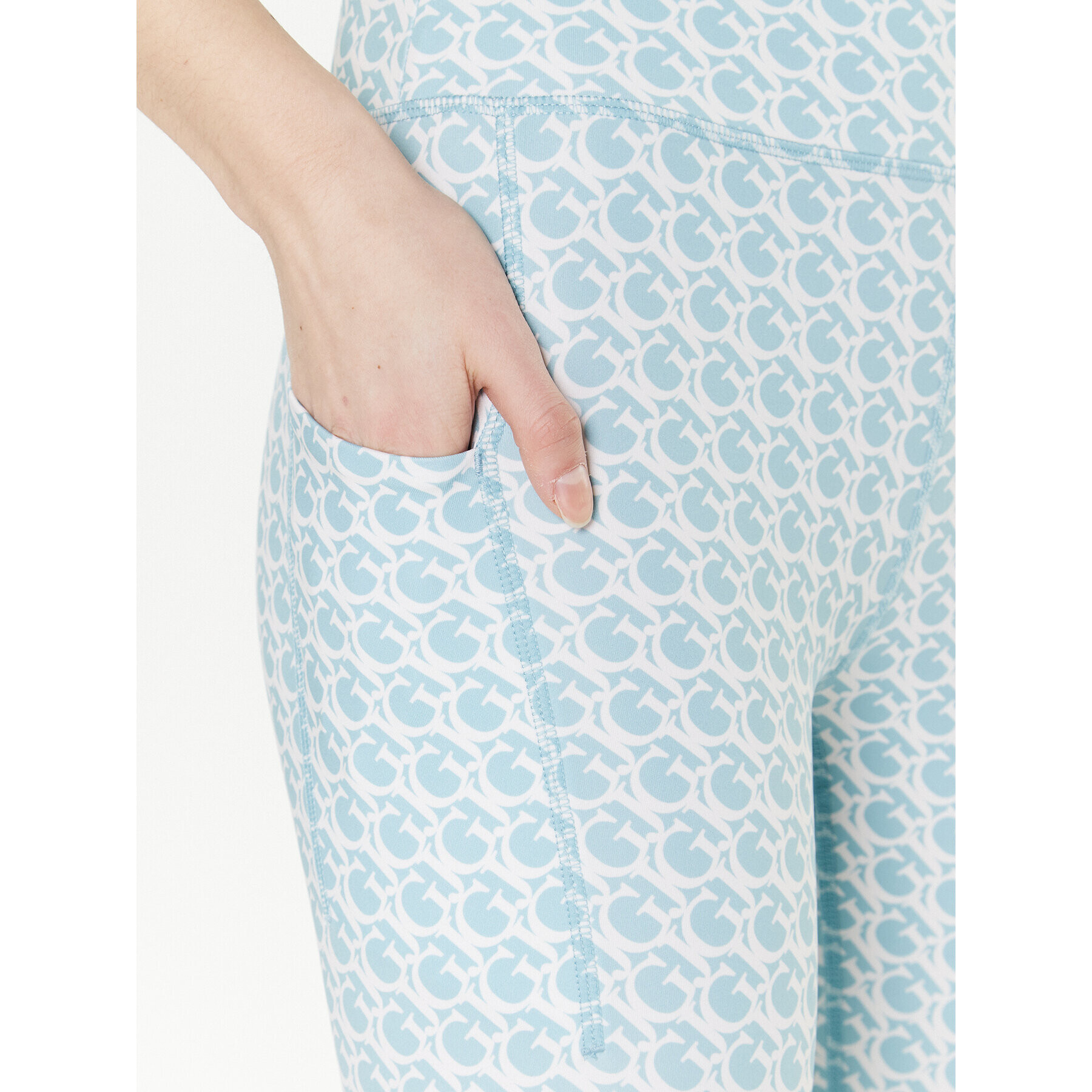 Guess Клин V3GB02 MC03W Зелен Slim Fit - Pepit.bg