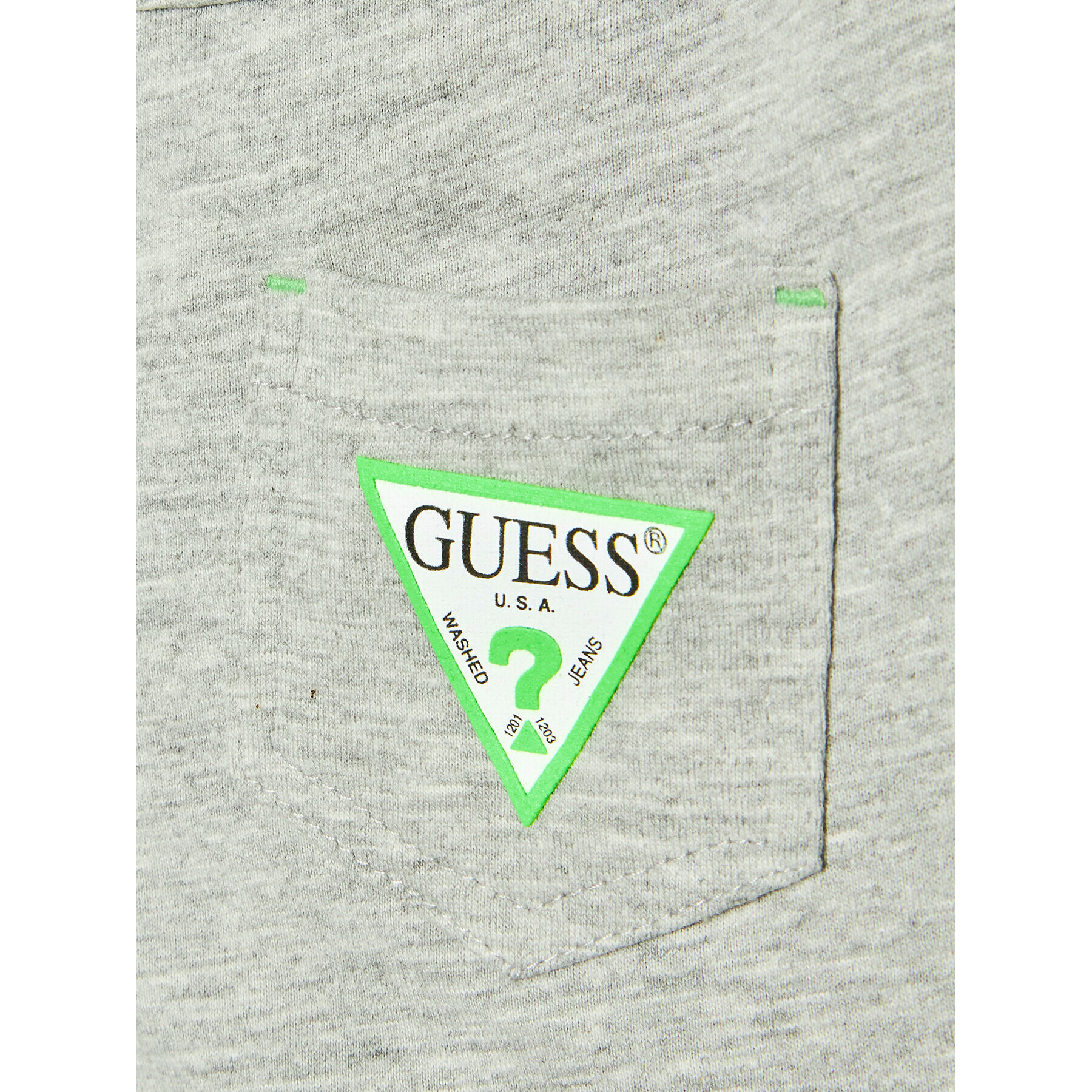 Guess Комплект тишърт и спортни шорти I2GG00 K8HM3 Цветен Regular Fit - Pepit.bg