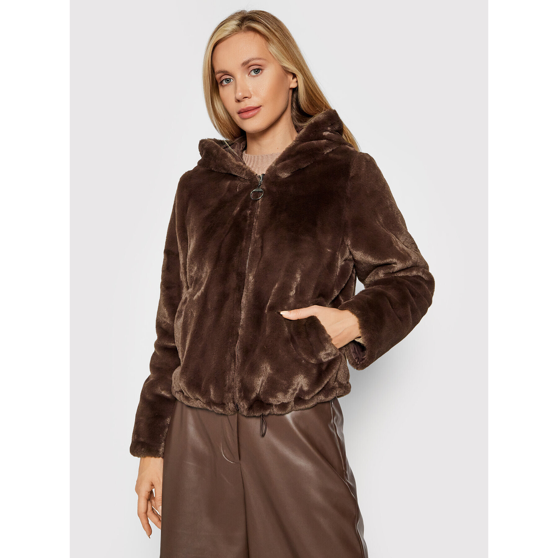 Guess Кожено палто Roxy W0BL49 WDP00 Кафяв Regular Fit - Pepit.bg