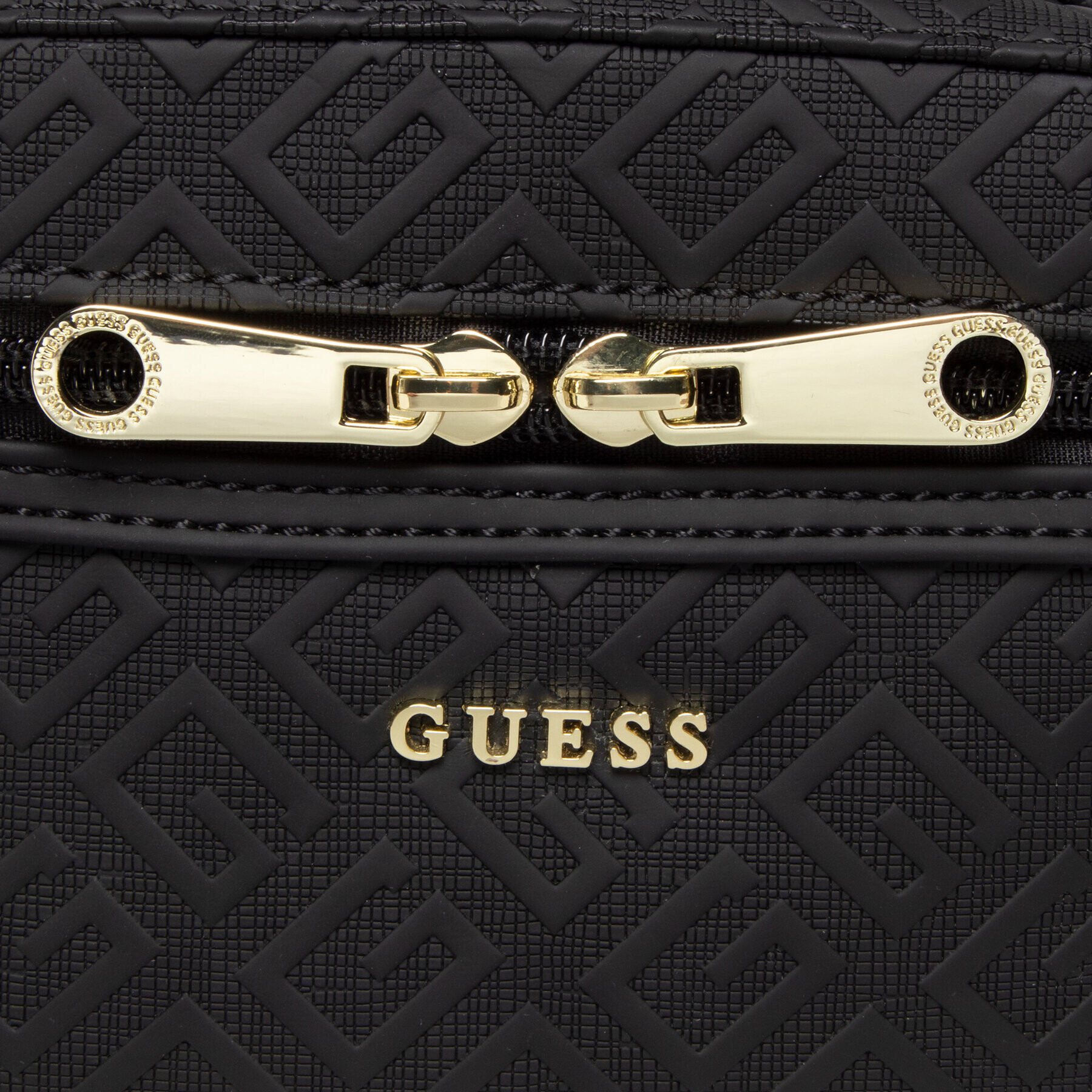Guess Несесер Lorey Accessories PWLORE P2361 Черен - Pepit.bg