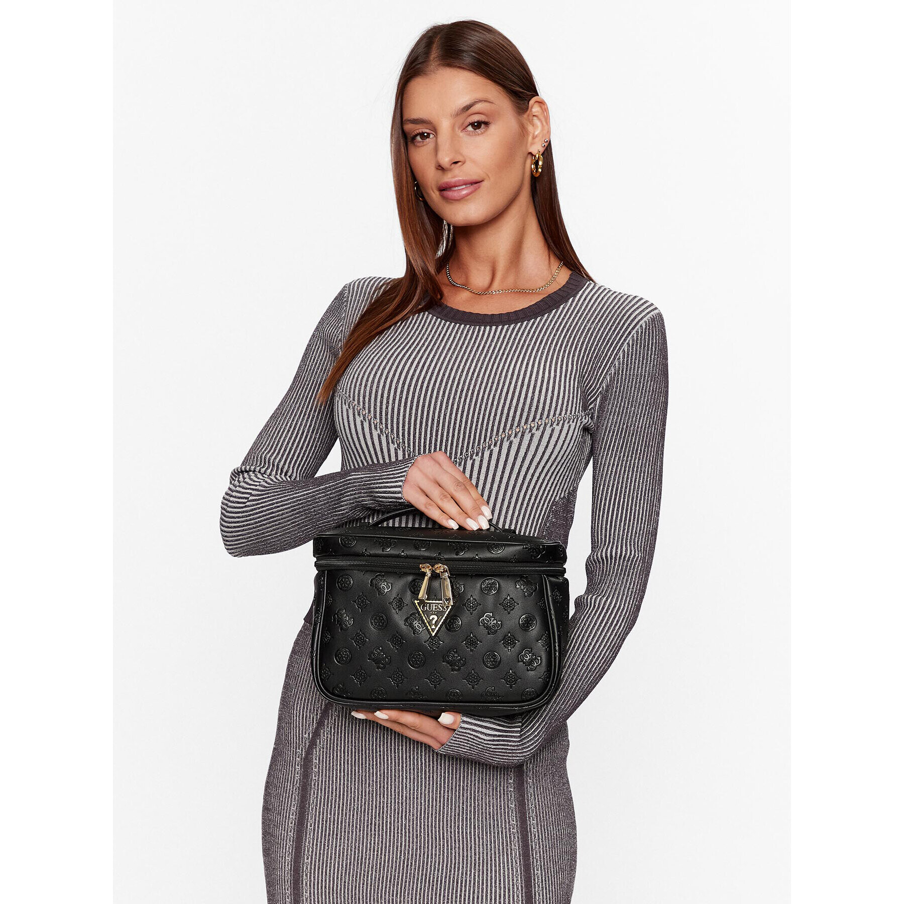 Guess Несесер TWD745 20390 Черен - Pepit.bg
