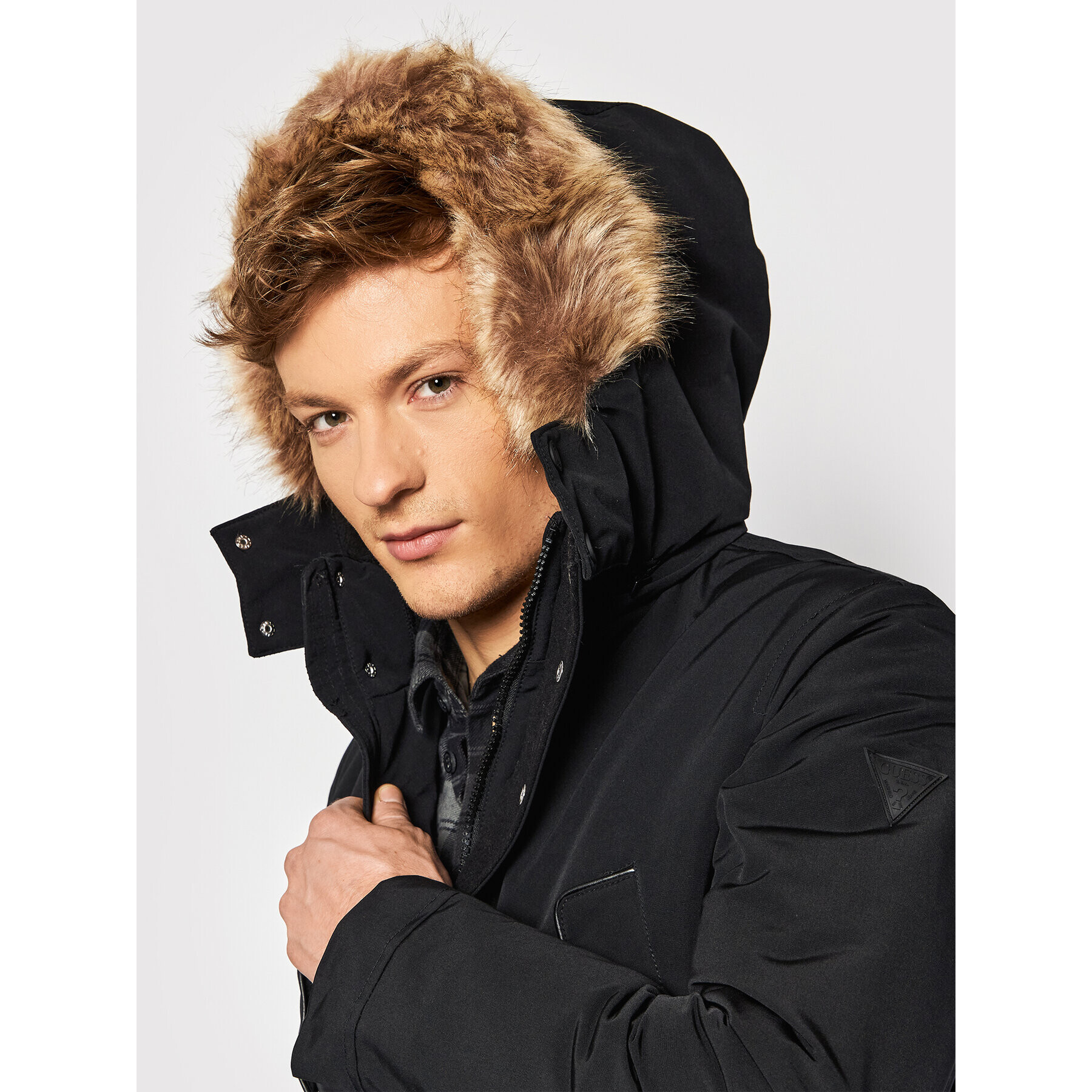 Guess Парка M1BL23 WE6Z2 Черен Regular Fit - Pepit.bg