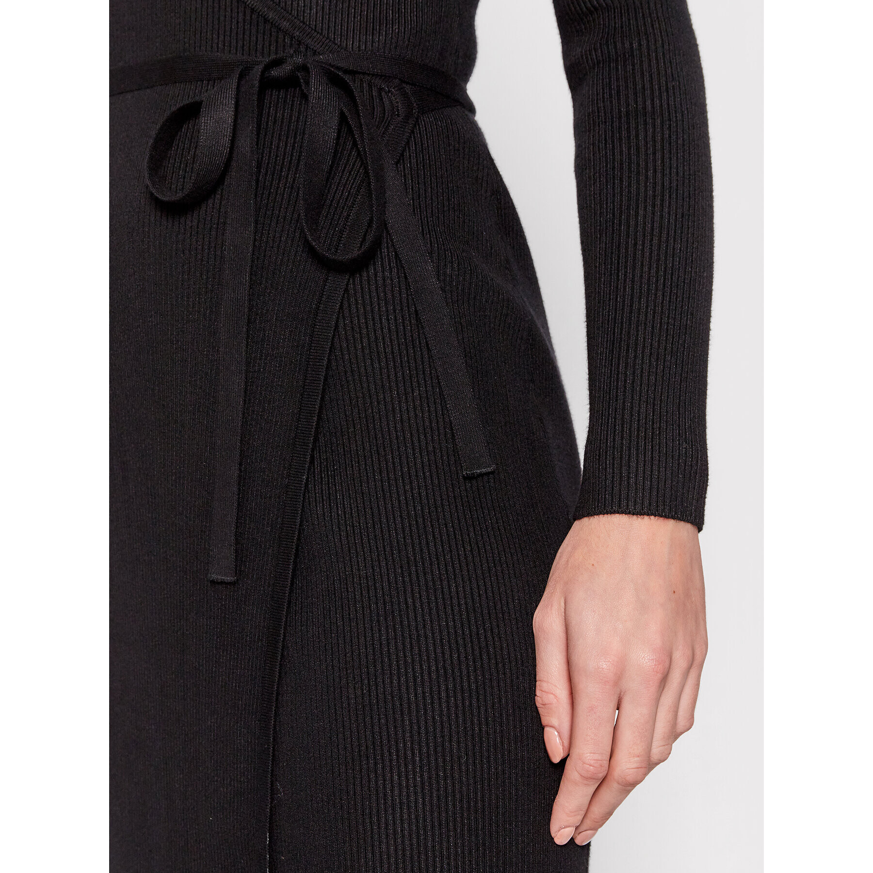 Guess Плетена рокля Everly W0RK51 R2BF3 Черен Regular Fit - Pepit.bg
