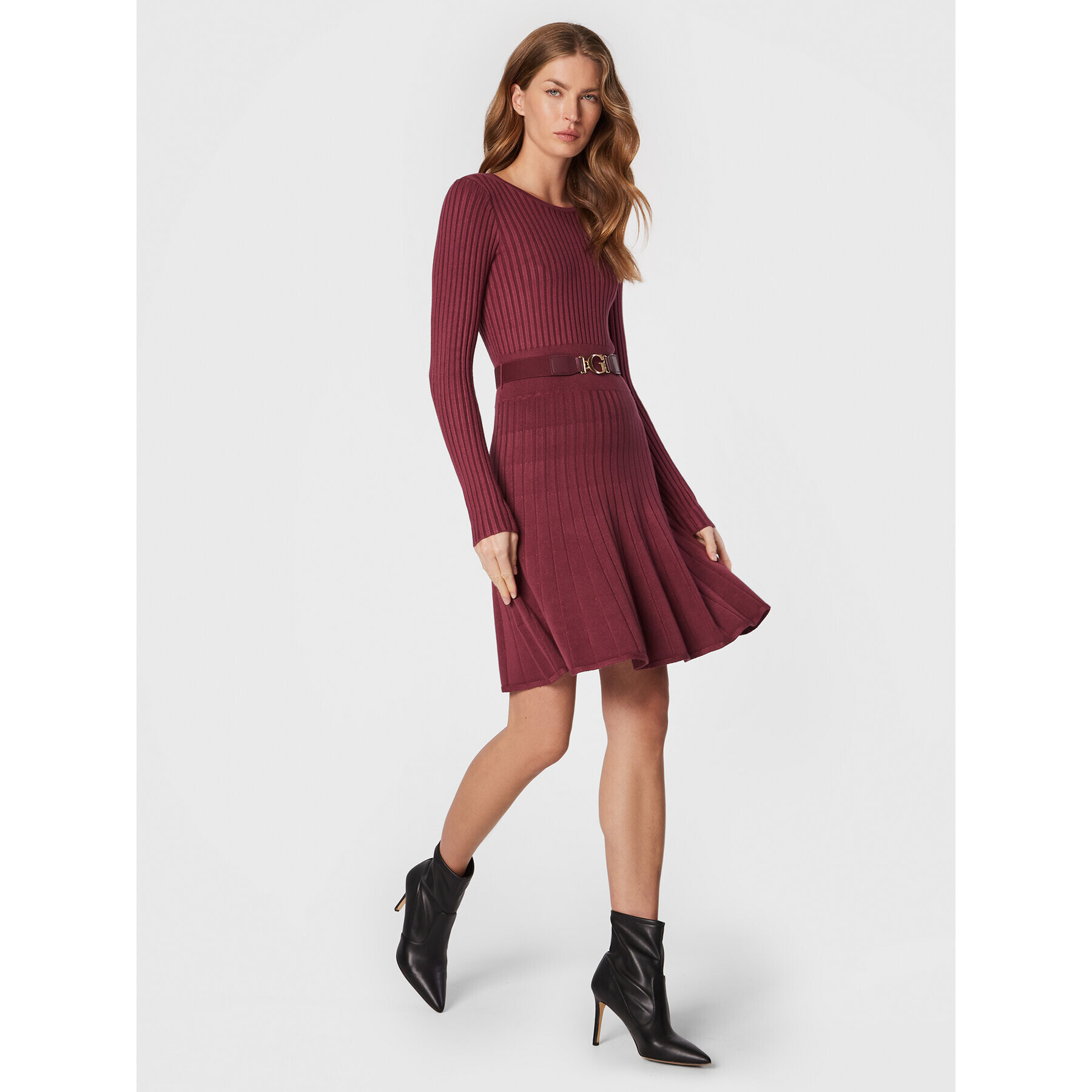 Guess Плетена рокля W2BK29 Z2YJ2 Бордо Regular Fit - Pepit.bg