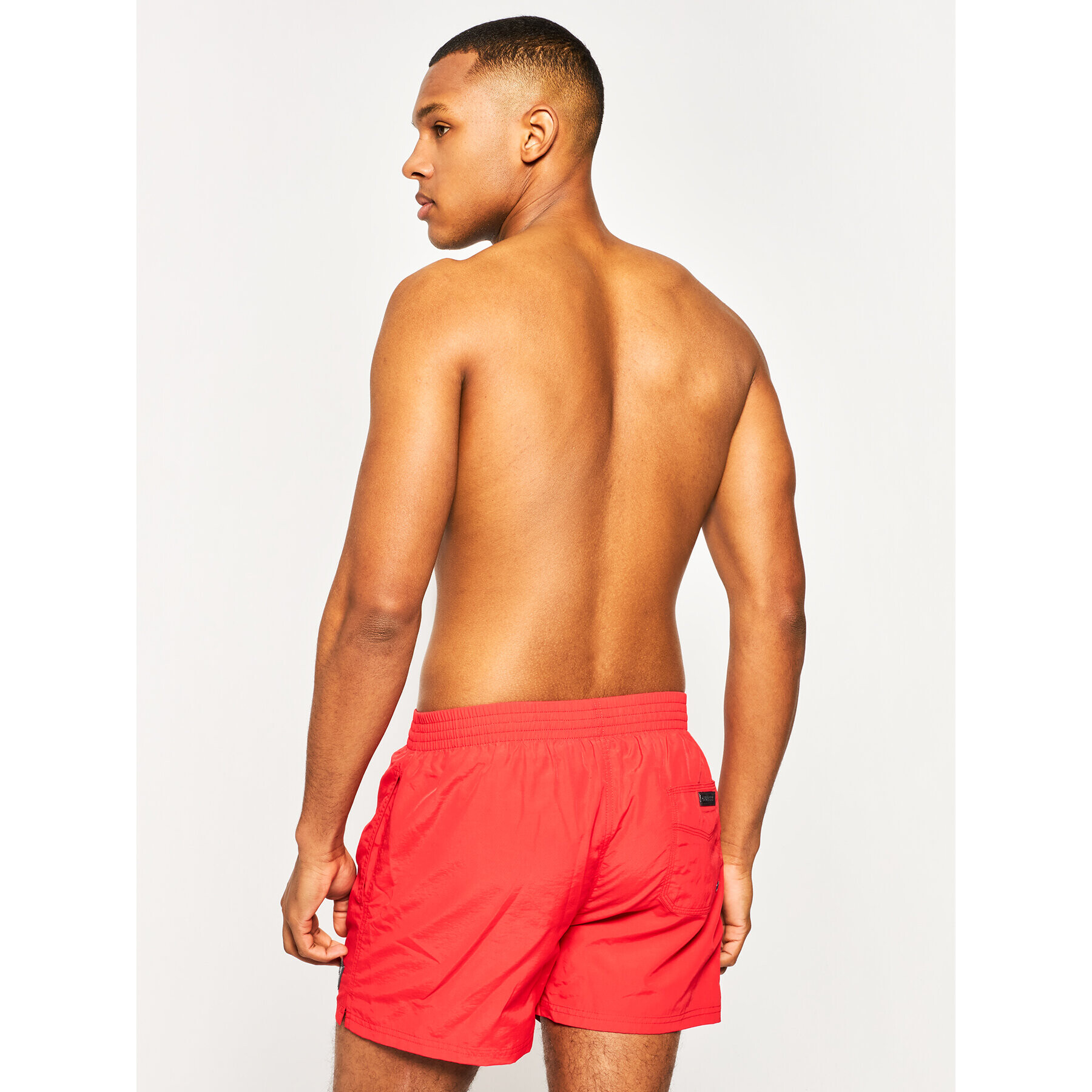 Guess Плувни шорти F02T00 TEL27 Червен Regular Fit - Pepit.bg