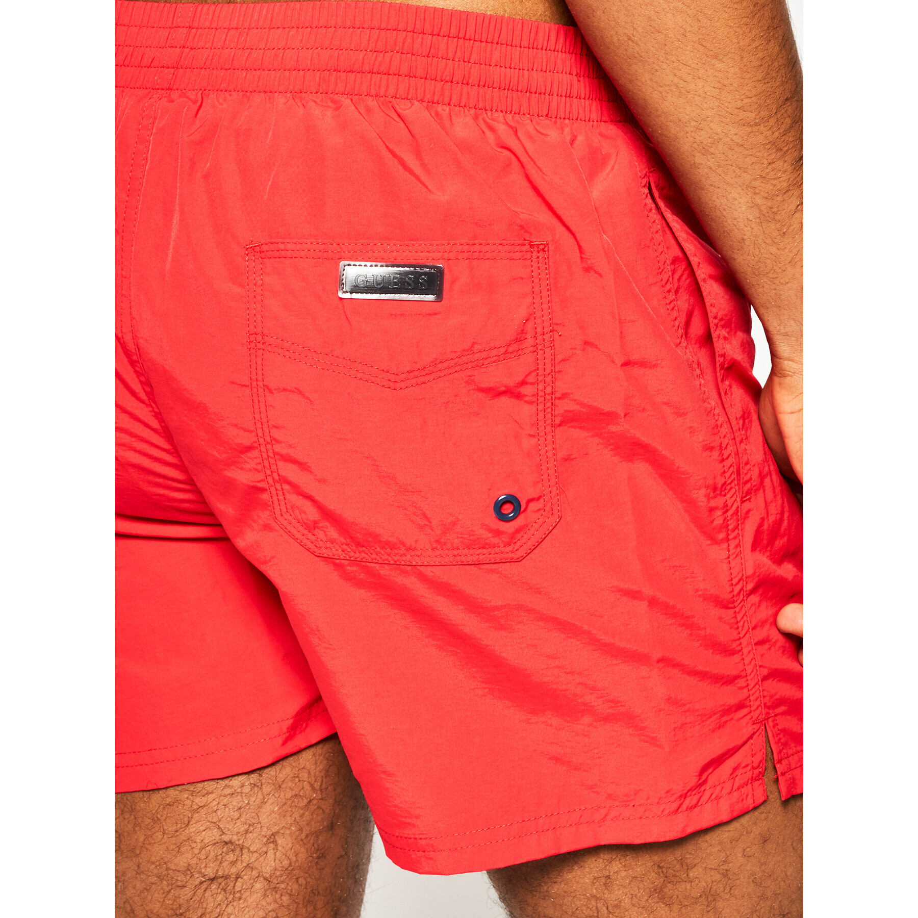 Guess Плувни шорти F02T00 TEL27 Червен Regular Fit - Pepit.bg