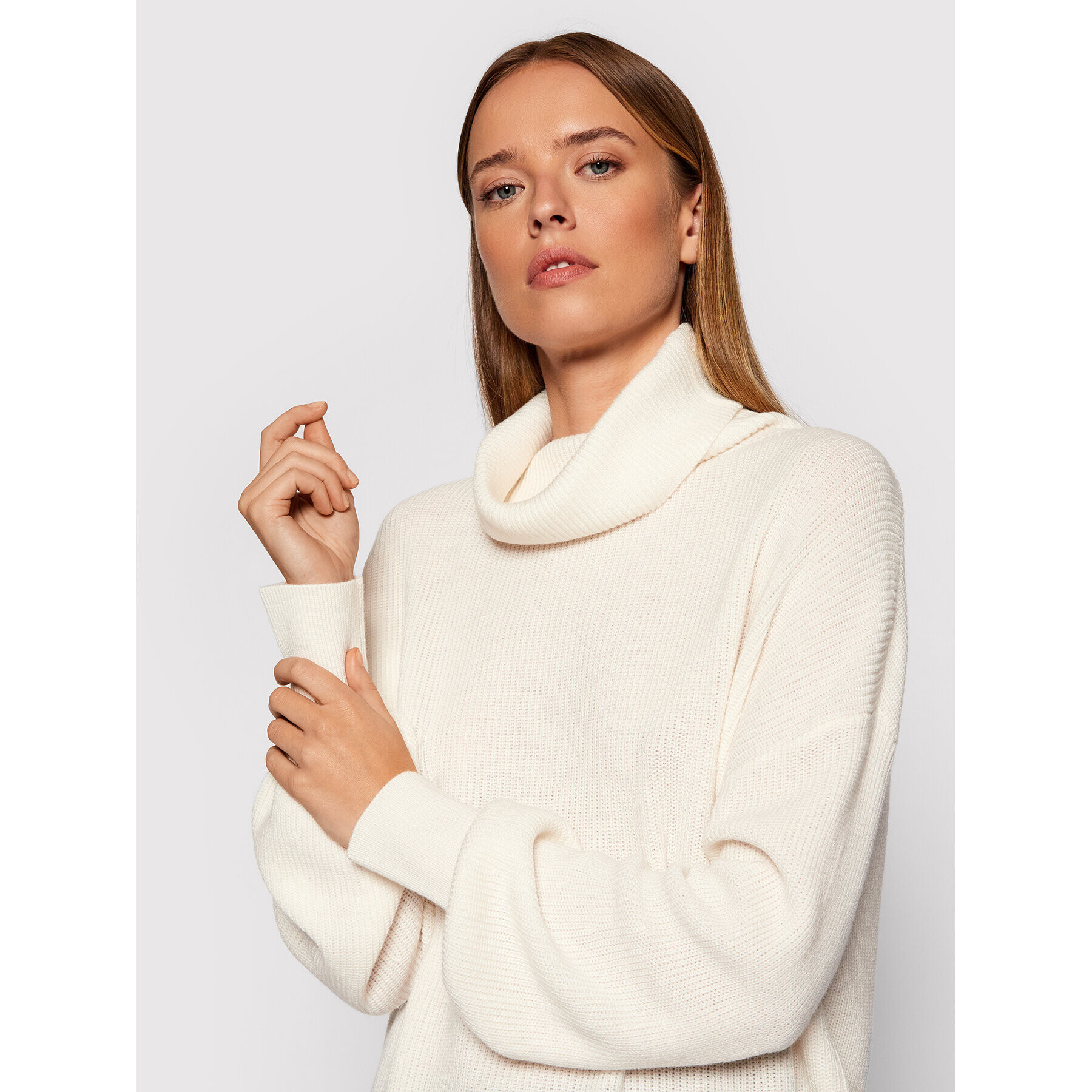 Guess Поло Silvia W1BR42 Z2WD0 Бежов Regular Fit - Pepit.bg