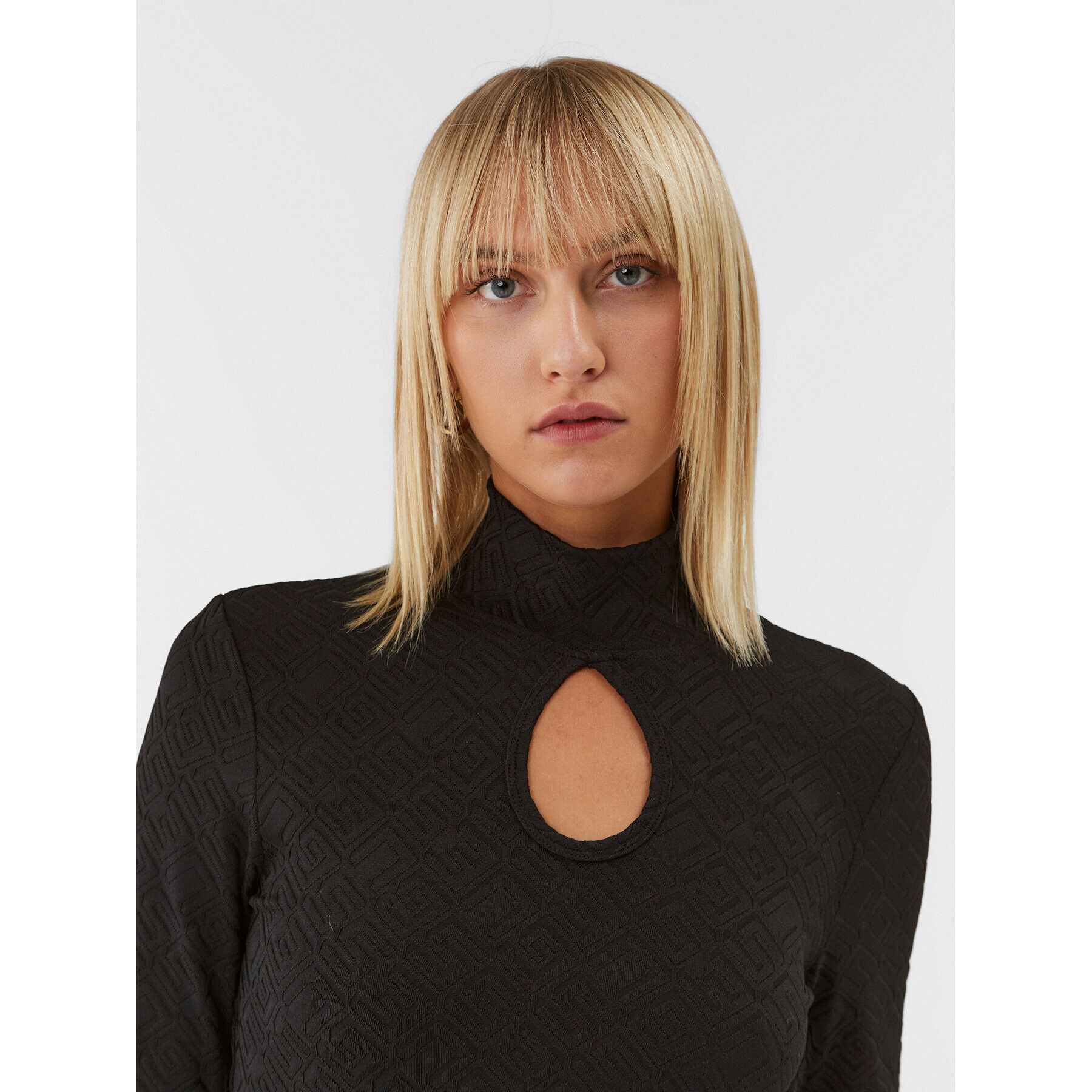 Guess Поло W3BP30 KBYN0 Черен Slim Fit - Pepit.bg