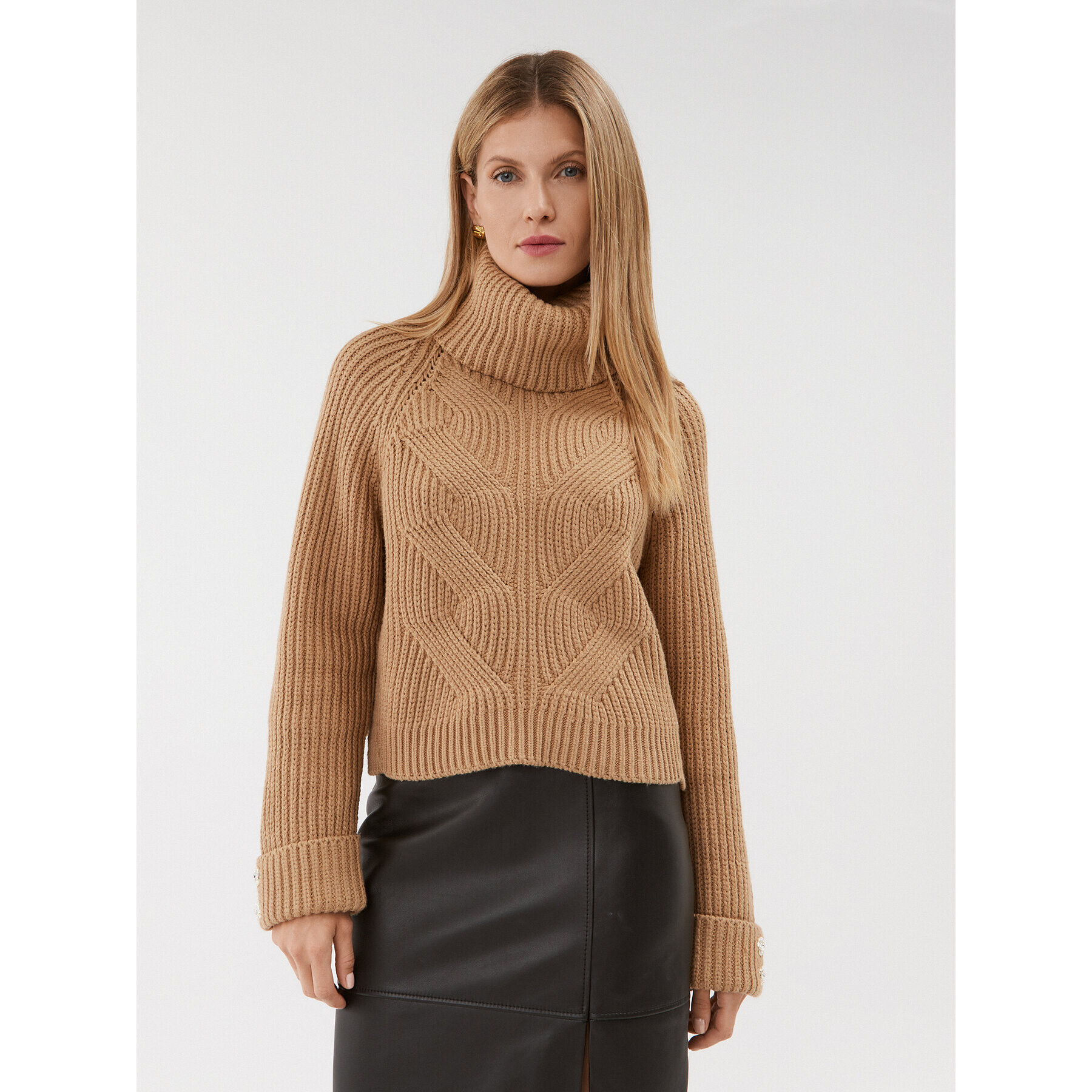 Guess Поло W3BR44 Z3962 Кафяв Regular Fit - Pepit.bg