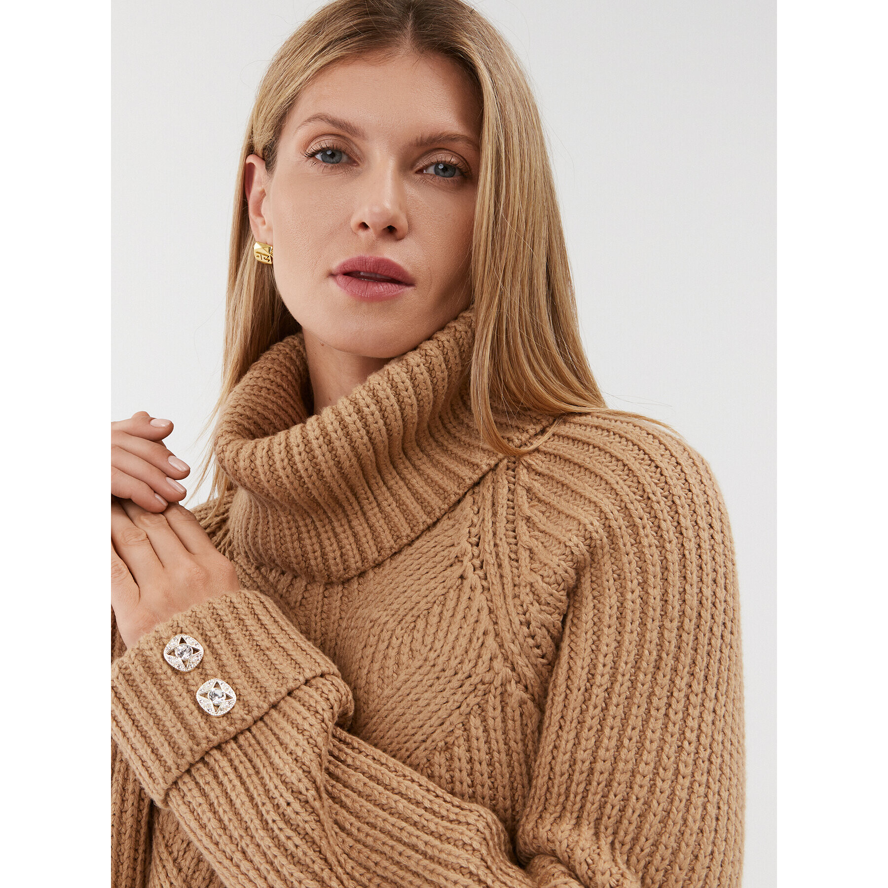 Guess Поло W3BR44 Z3962 Кафяв Regular Fit - Pepit.bg