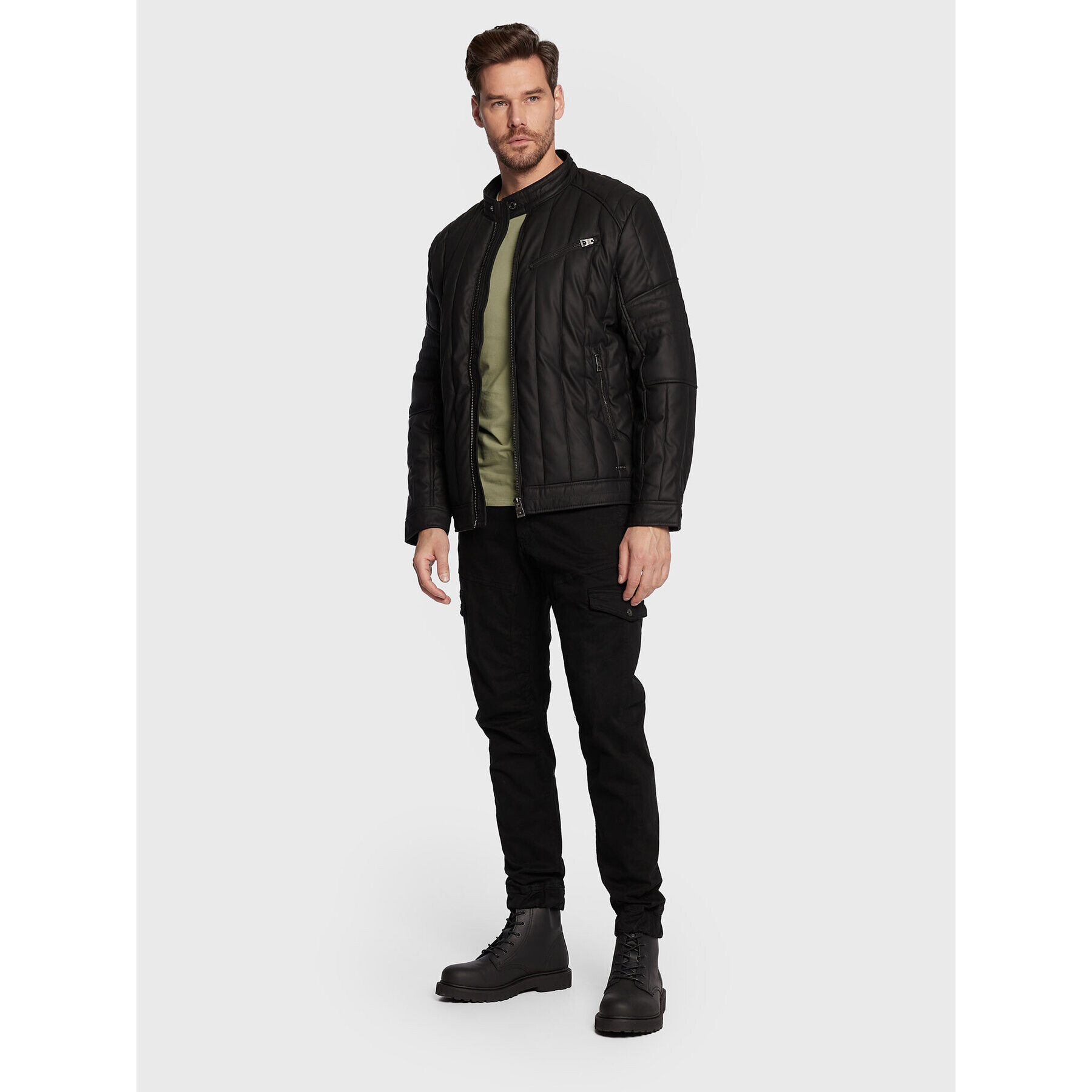 Guess Преходно яке M2BL21 WEZ10 Черен Regular Fit - Pepit.bg