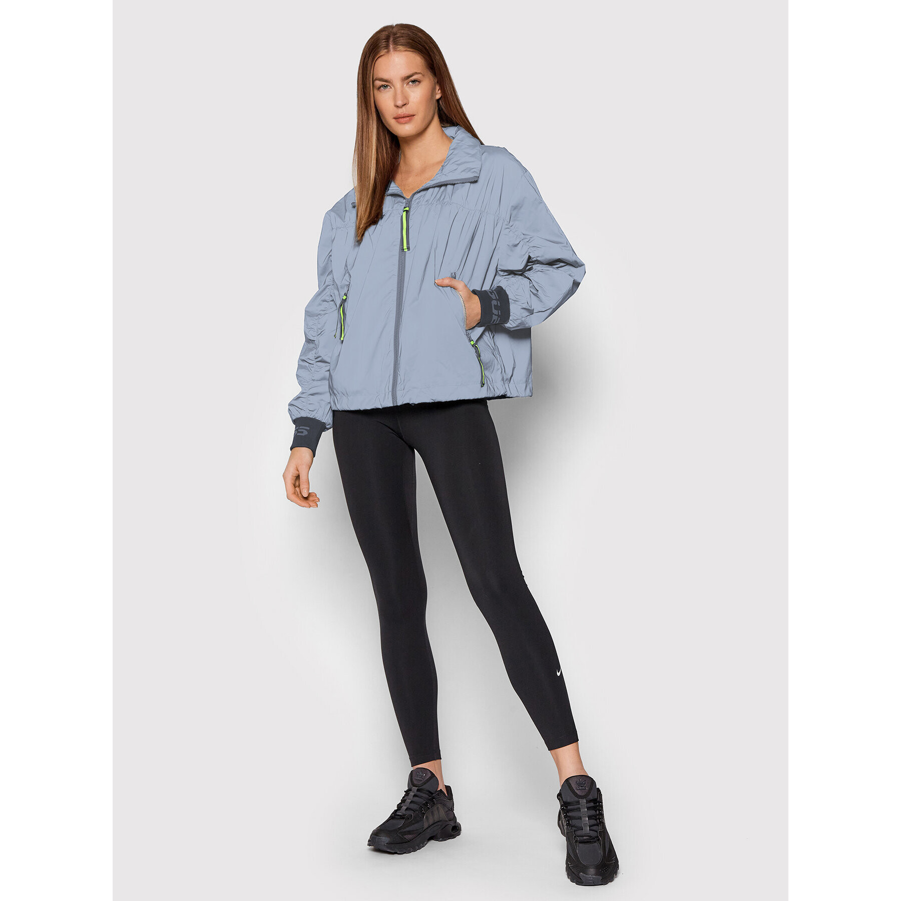 Guess Преходно яке O1BA92 WO06N Сребрист Regular Fit - Pepit.bg