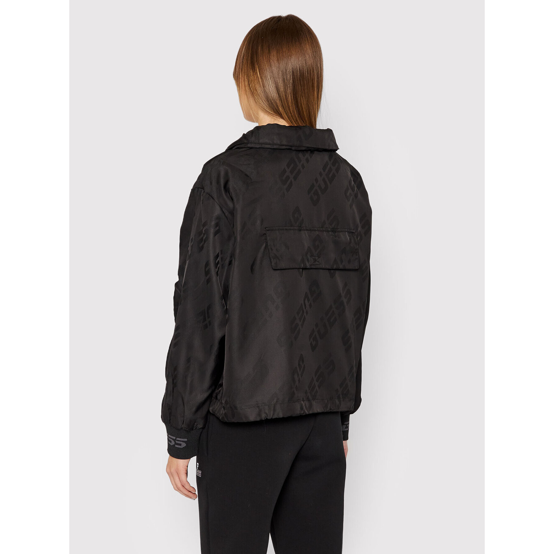 Guess Преходно яке O1BA92 WO06T Черен Regular Fit - Pepit.bg
