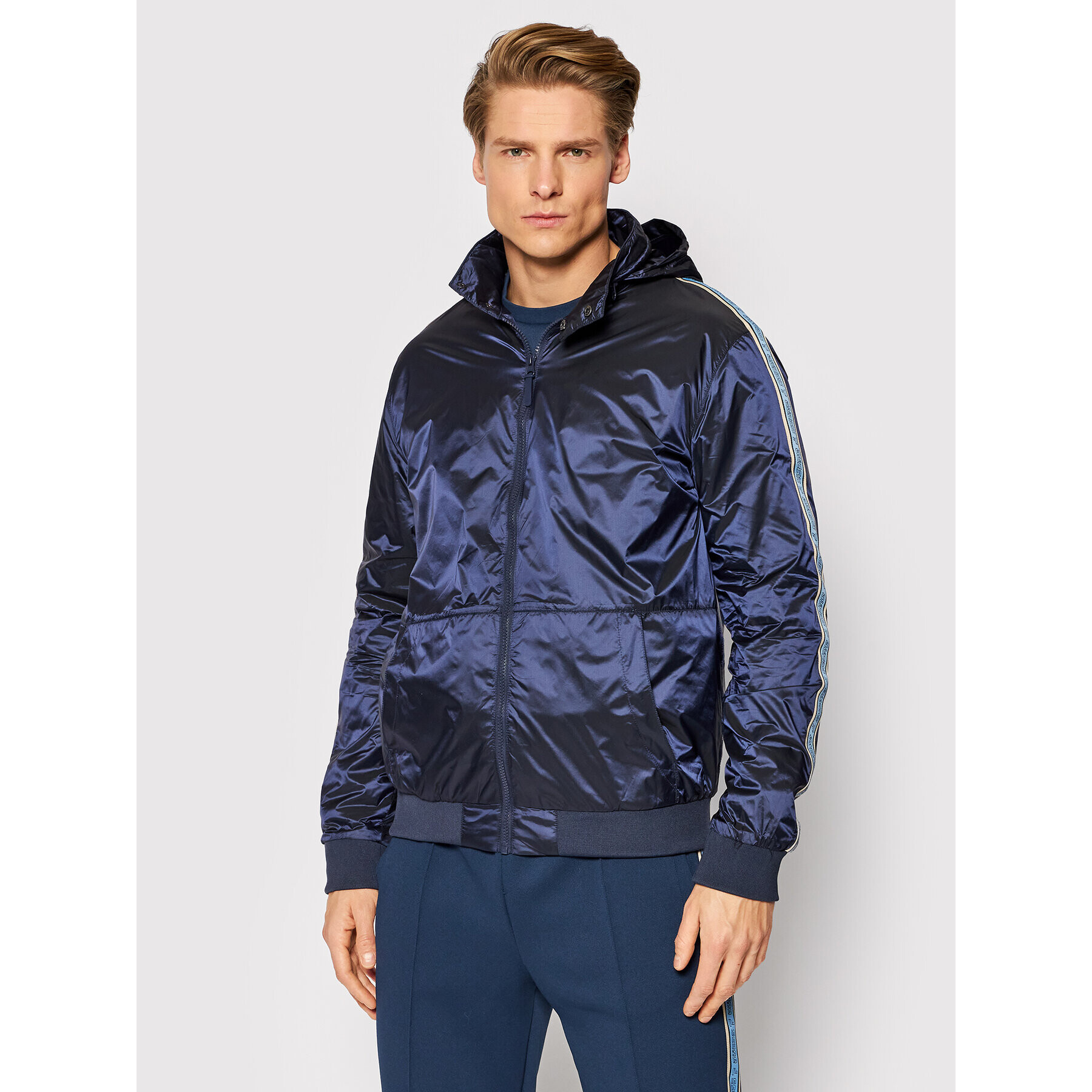 Guess Преходно яке Z2GL00 WO082 Тъмносин Regular Fit - Pepit.bg