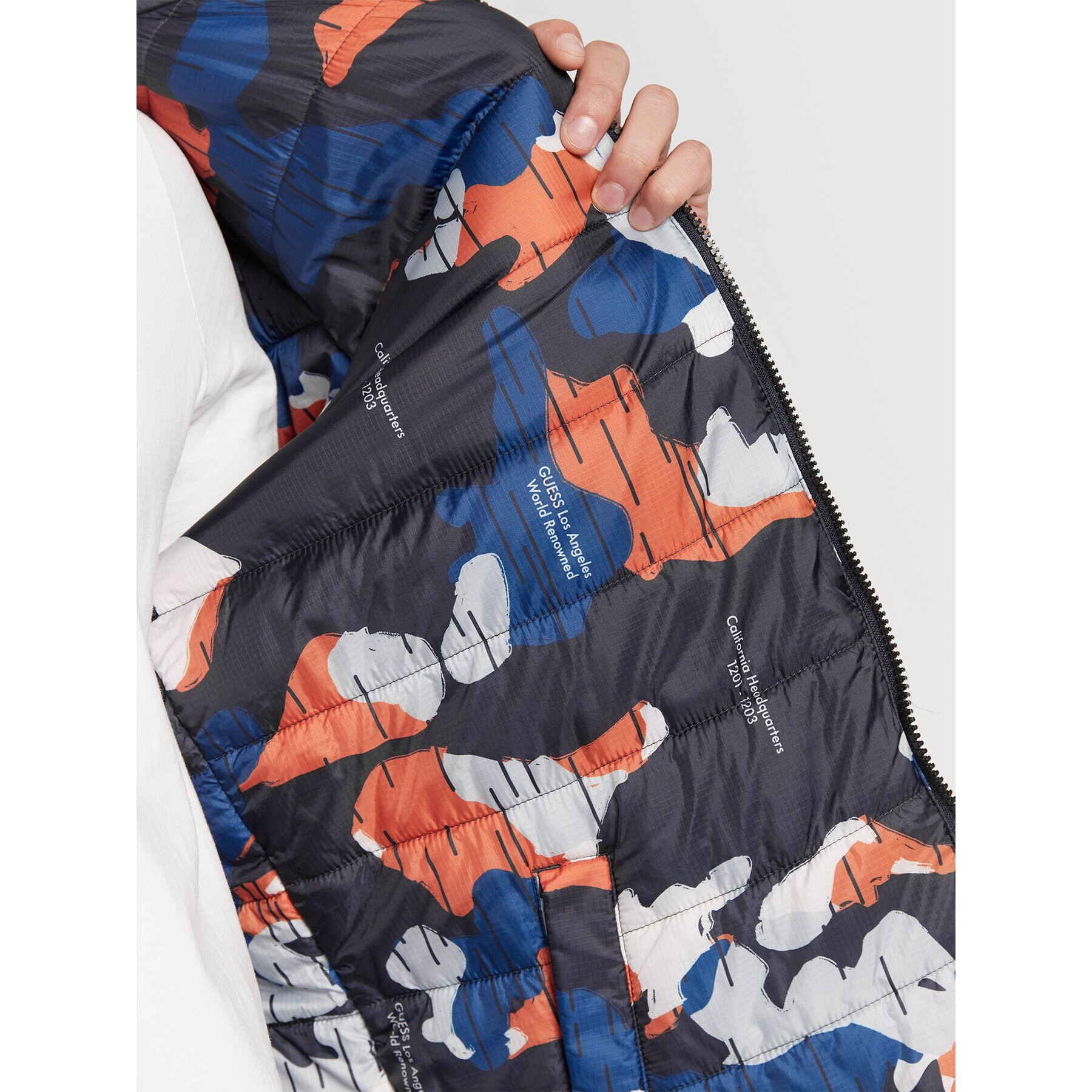 Guess Преходно яке M2BL36 WE6U0 Черен Regular Fit - Pepit.bg