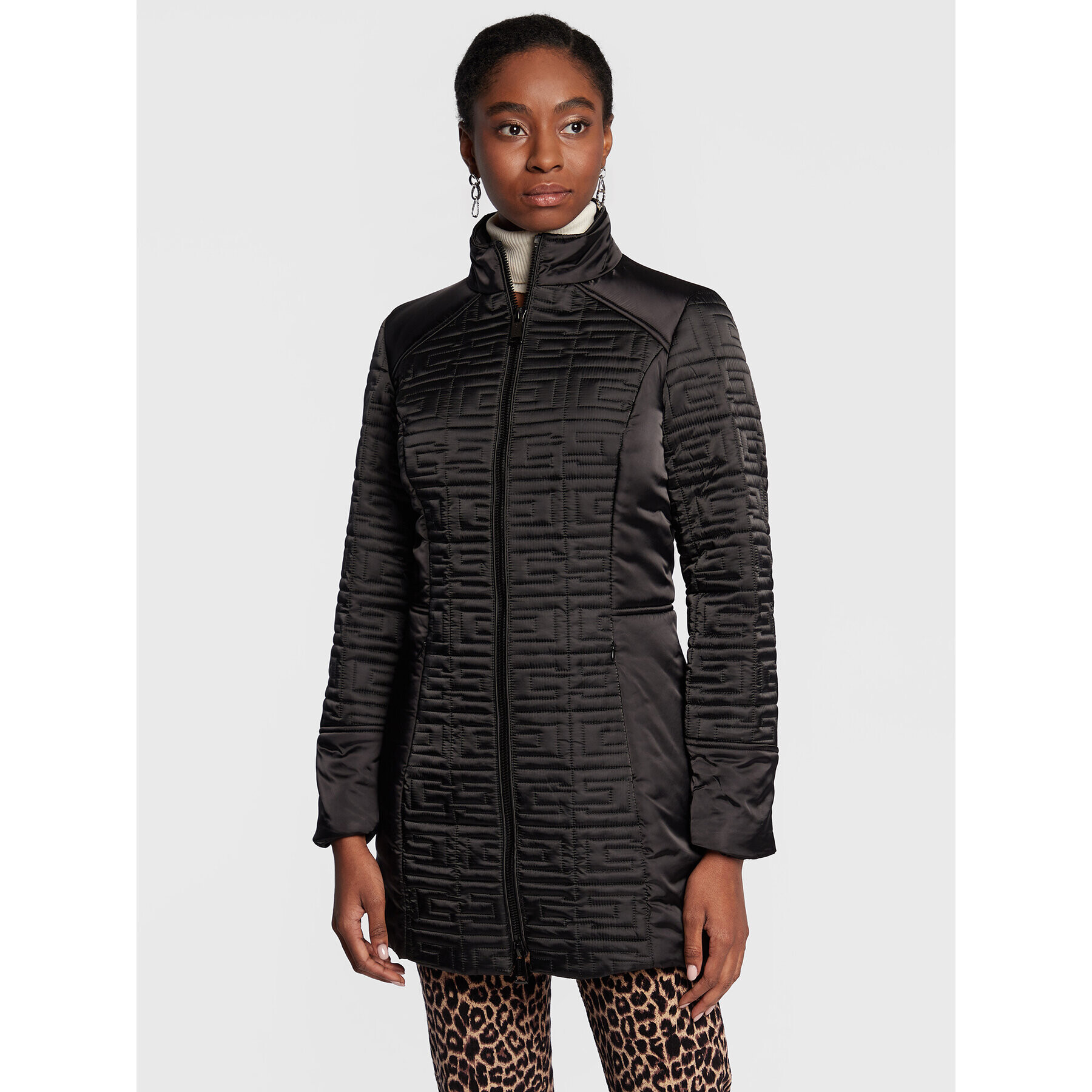 Guess Преходно яке Marine W2BL94 WEWF0 Черен Regular Fit - Pepit.bg