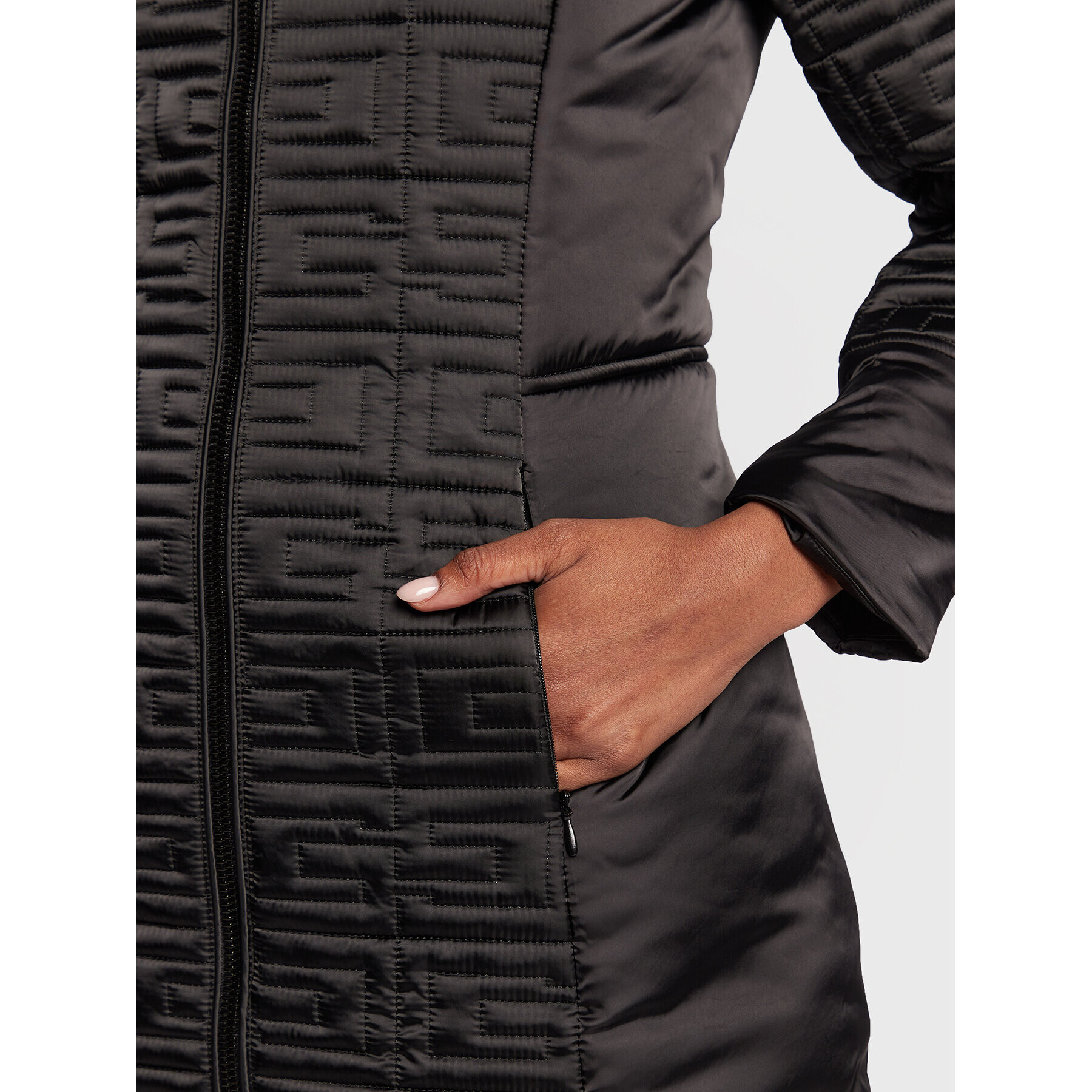 Guess Преходно яке Marine W2BL94 WEWF0 Черен Regular Fit - Pepit.bg