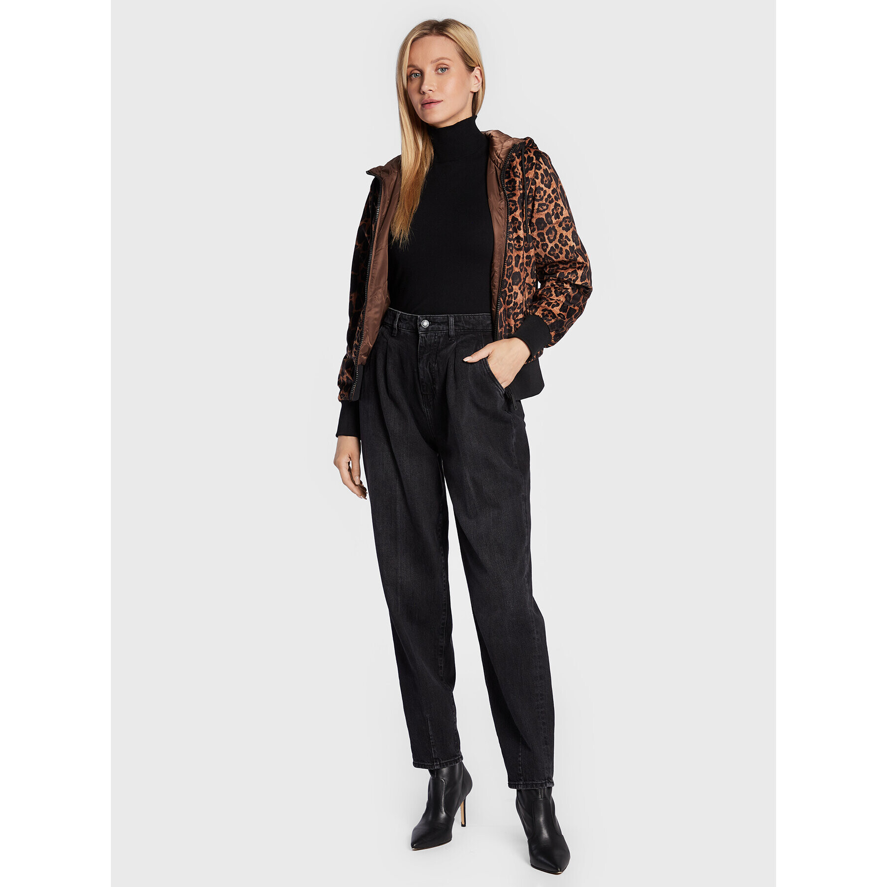 Guess Преходно яке W2BL37 WF060 Бежов Regular Fit - Pepit.bg