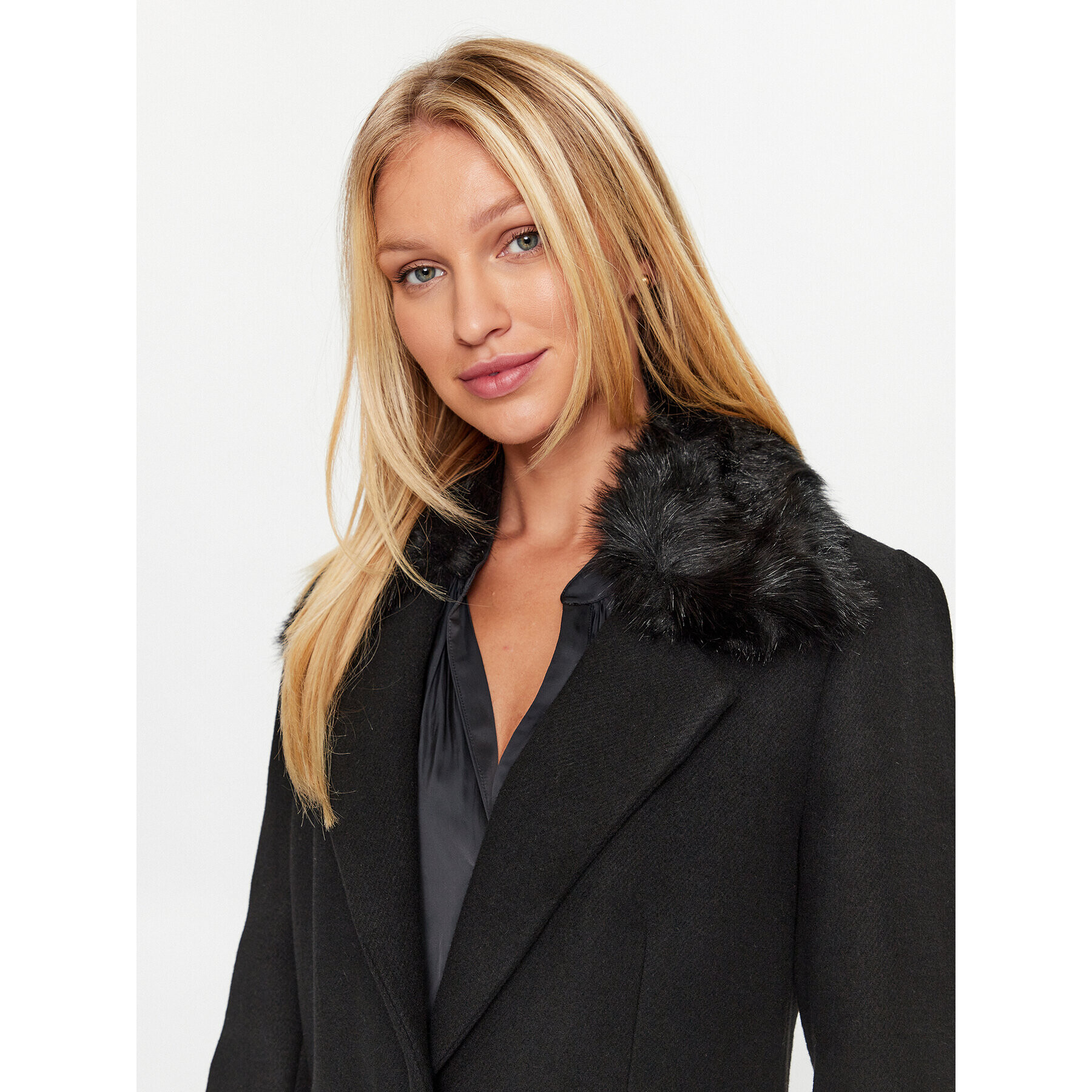 Guess Преходно палто W2BL53 WEWY0 Черен Regular Fit - Pepit.bg