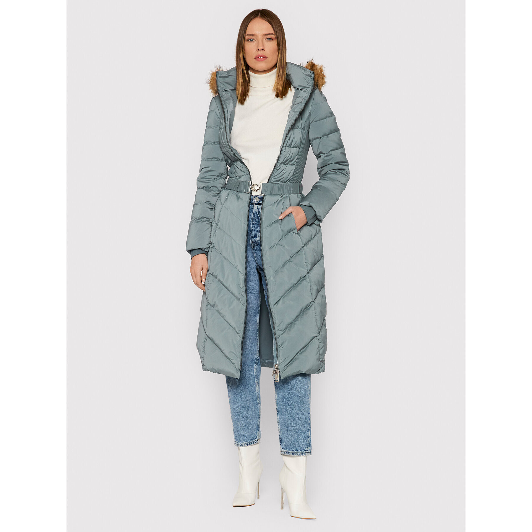 Guess Пухено яке Caterina W1BL31 WE4P2 Сив Regular Fit - Pepit.bg