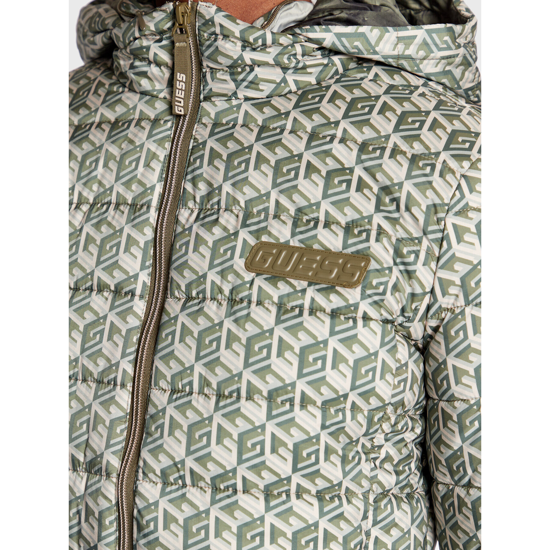 Guess Пухено яке Donna V2BL06 WEYT0 Зелен Regular Fit - Pepit.bg