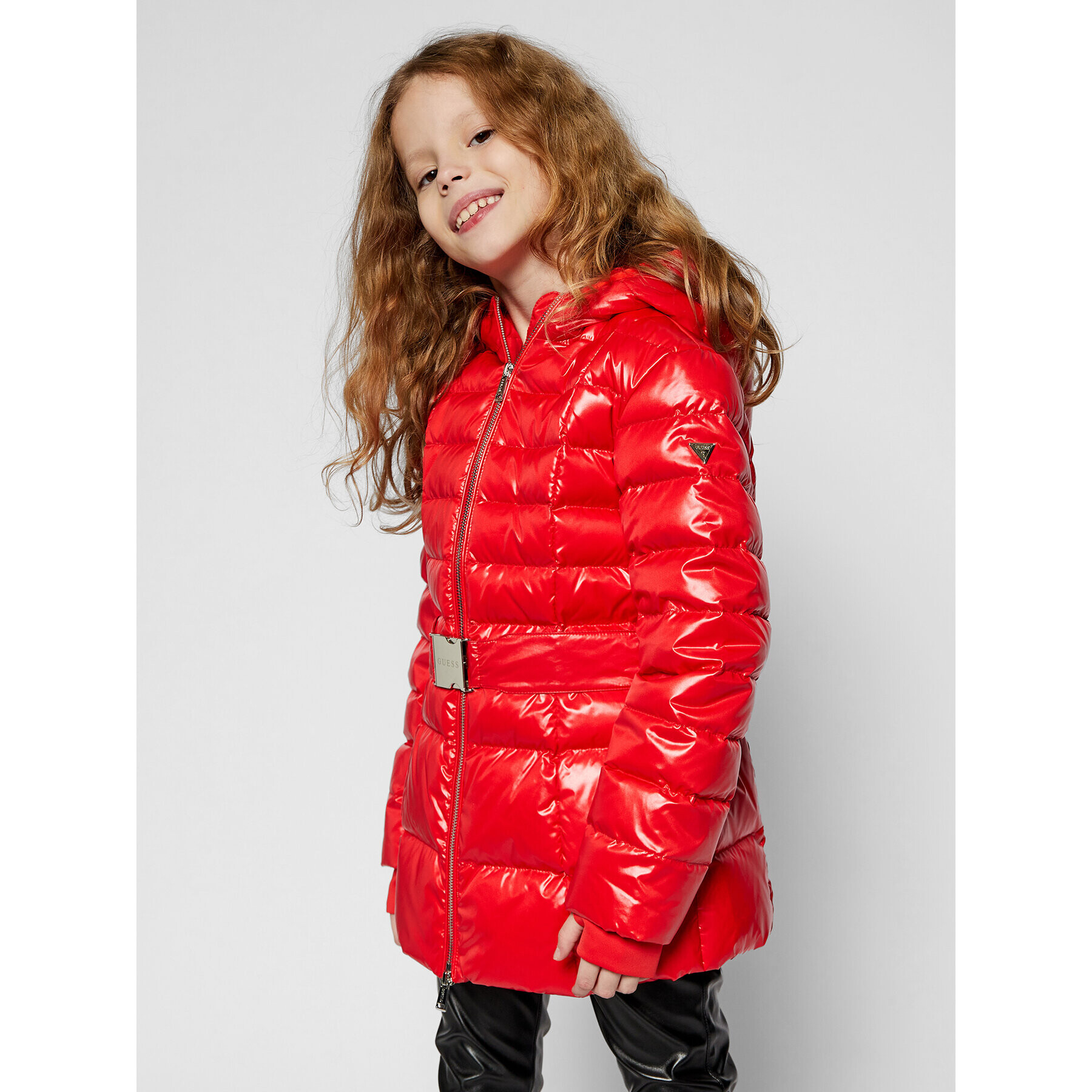 Guess Пухено яке J0BL14 WDCJ0 Червен Regular Fit - Pepit.bg
