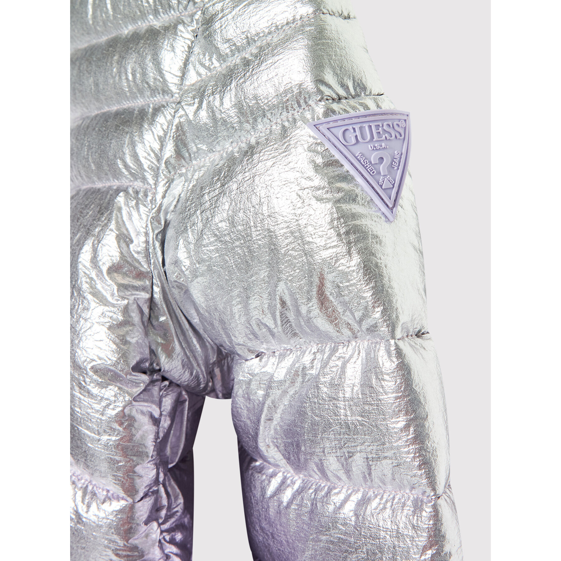 Guess Пухено яке J2RL17 WEGK0 Сребрист Regular Fit - Pepit.bg