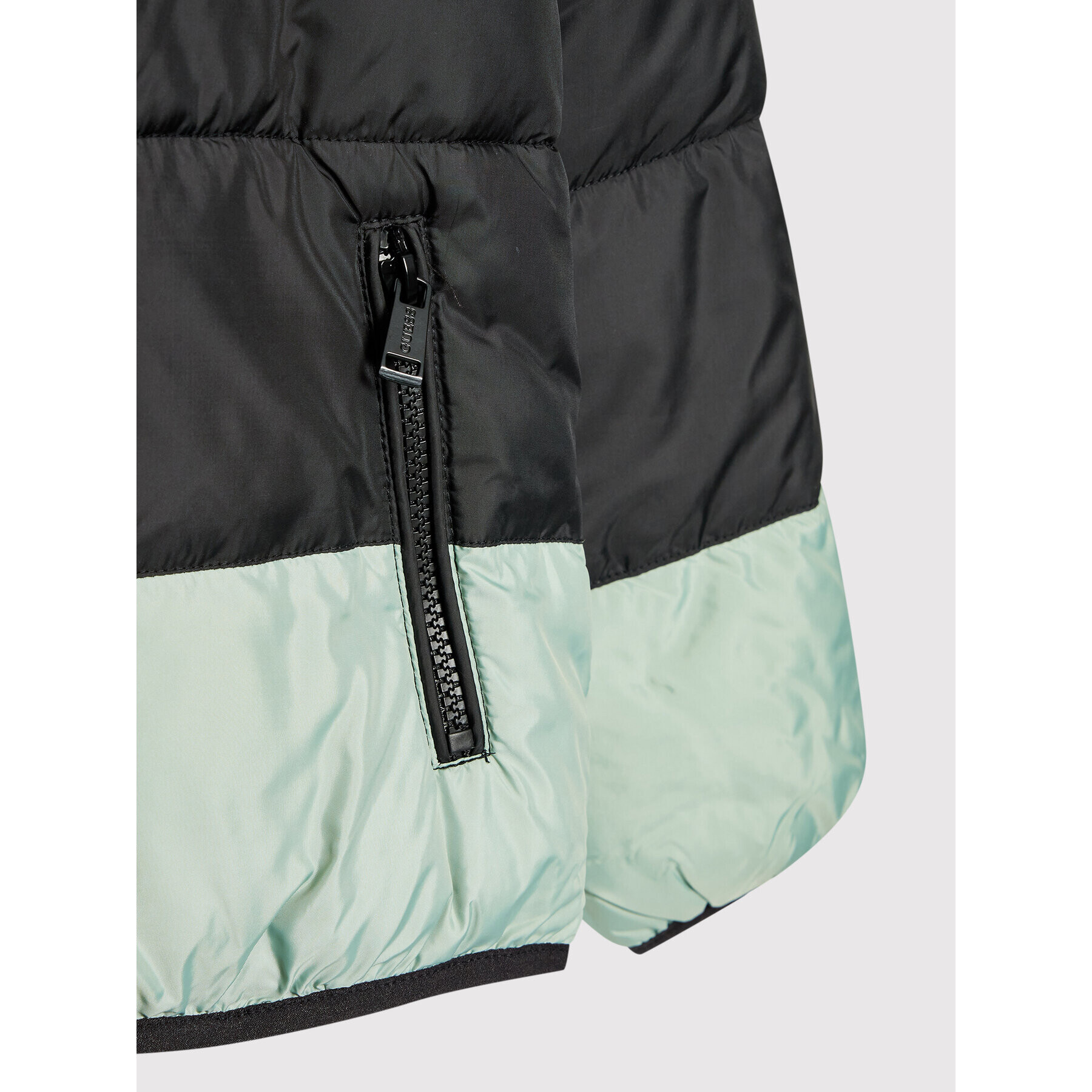 Guess Пухено яке L2YL08 WDGX0 Черен Regular Fit - Pepit.bg