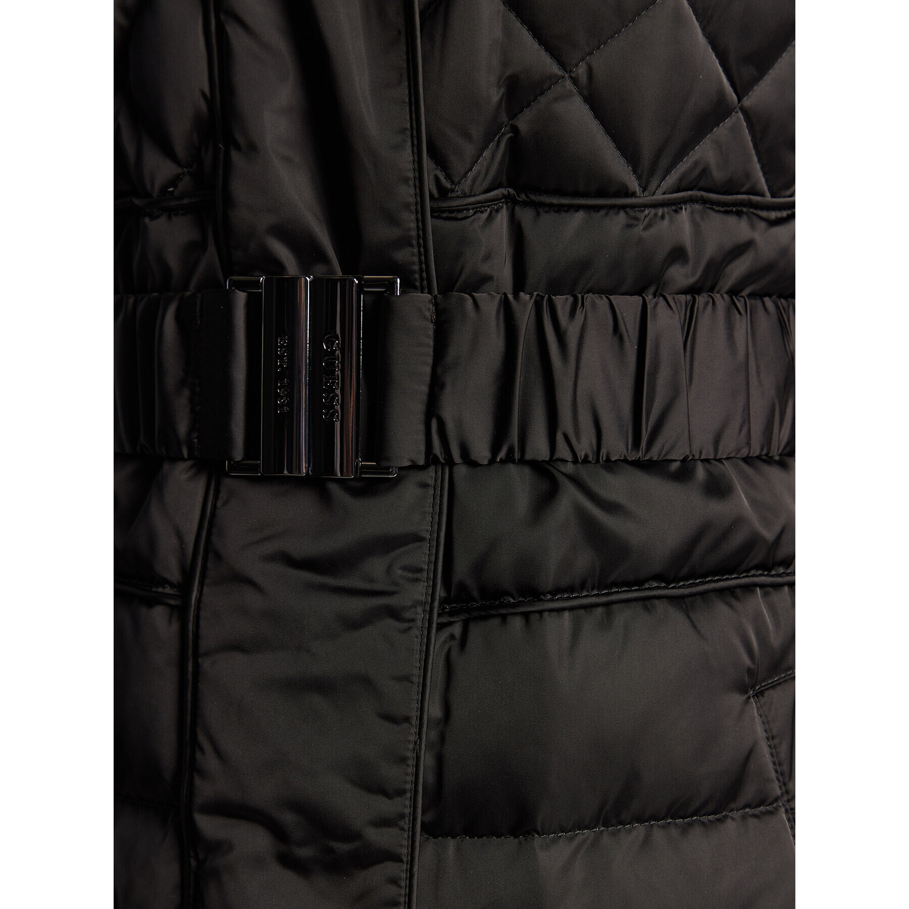 Guess Пухено яке Lolie W2BL61 WEX52 Черен Regular Fit - Pepit.bg
