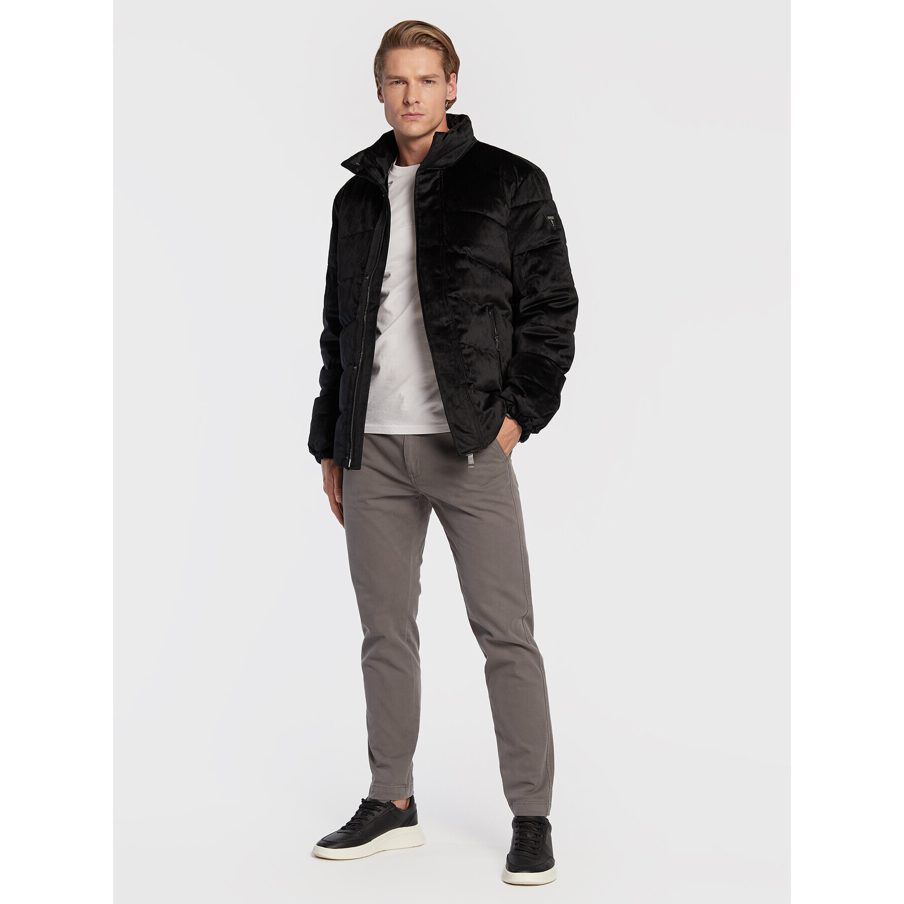 Guess Пухено яке Luxury M2BL49 WEZM0 Черен Regular Fit - Pepit.bg
