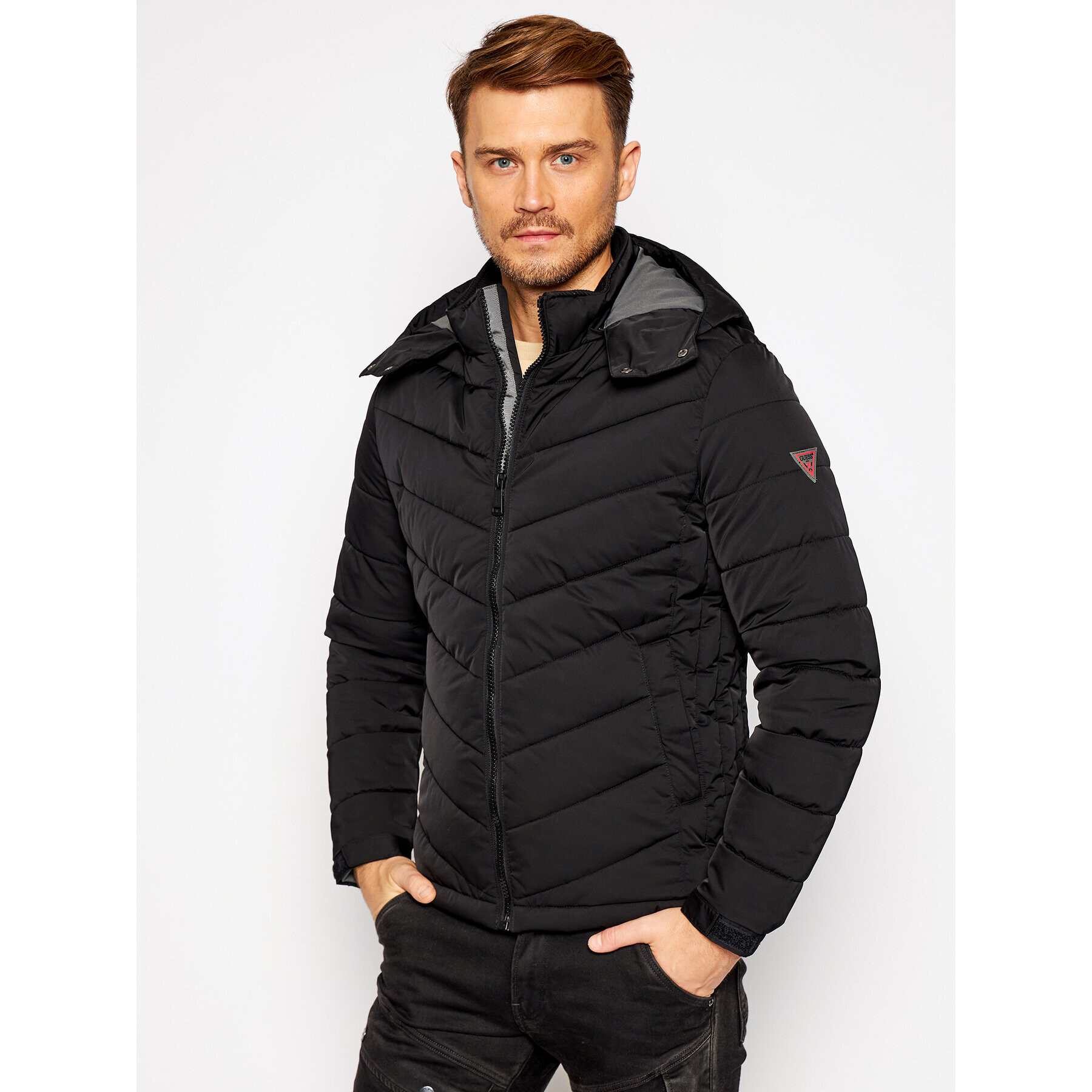 Guess Пухено яке M0BL50 WD990 Черен Slim Fit - Pepit.bg
