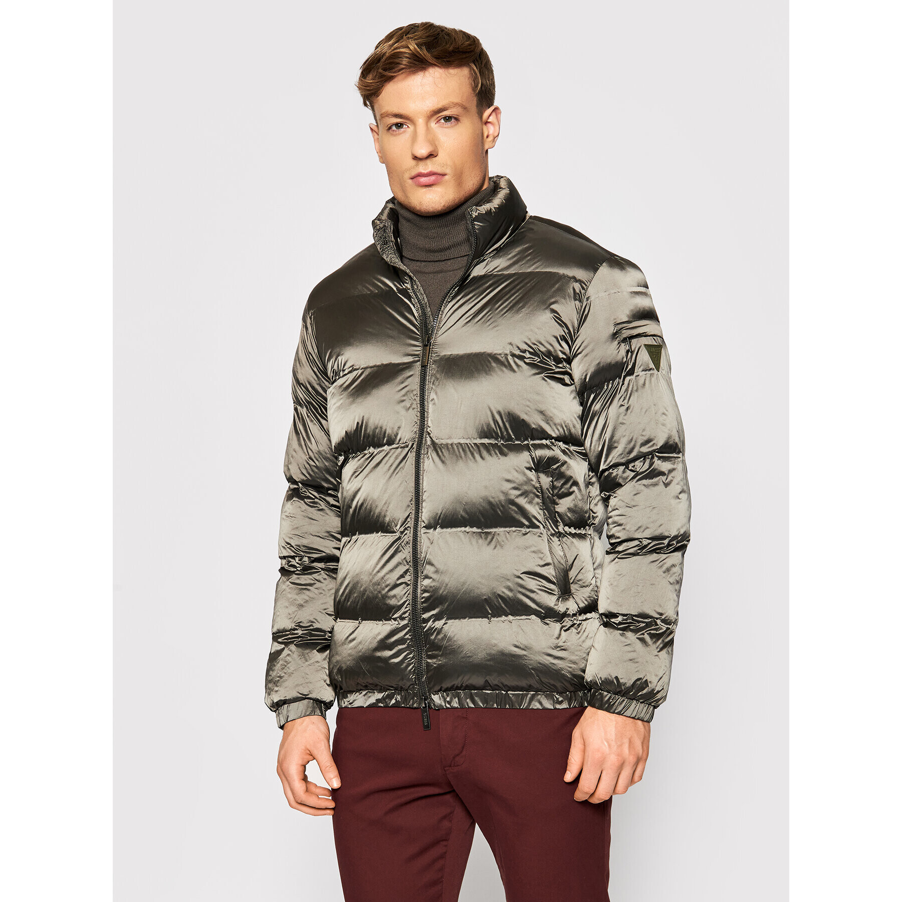 Guess Пухено яке M1BL38 WE4N0 Кафяв Regular Fit - Pepit.bg