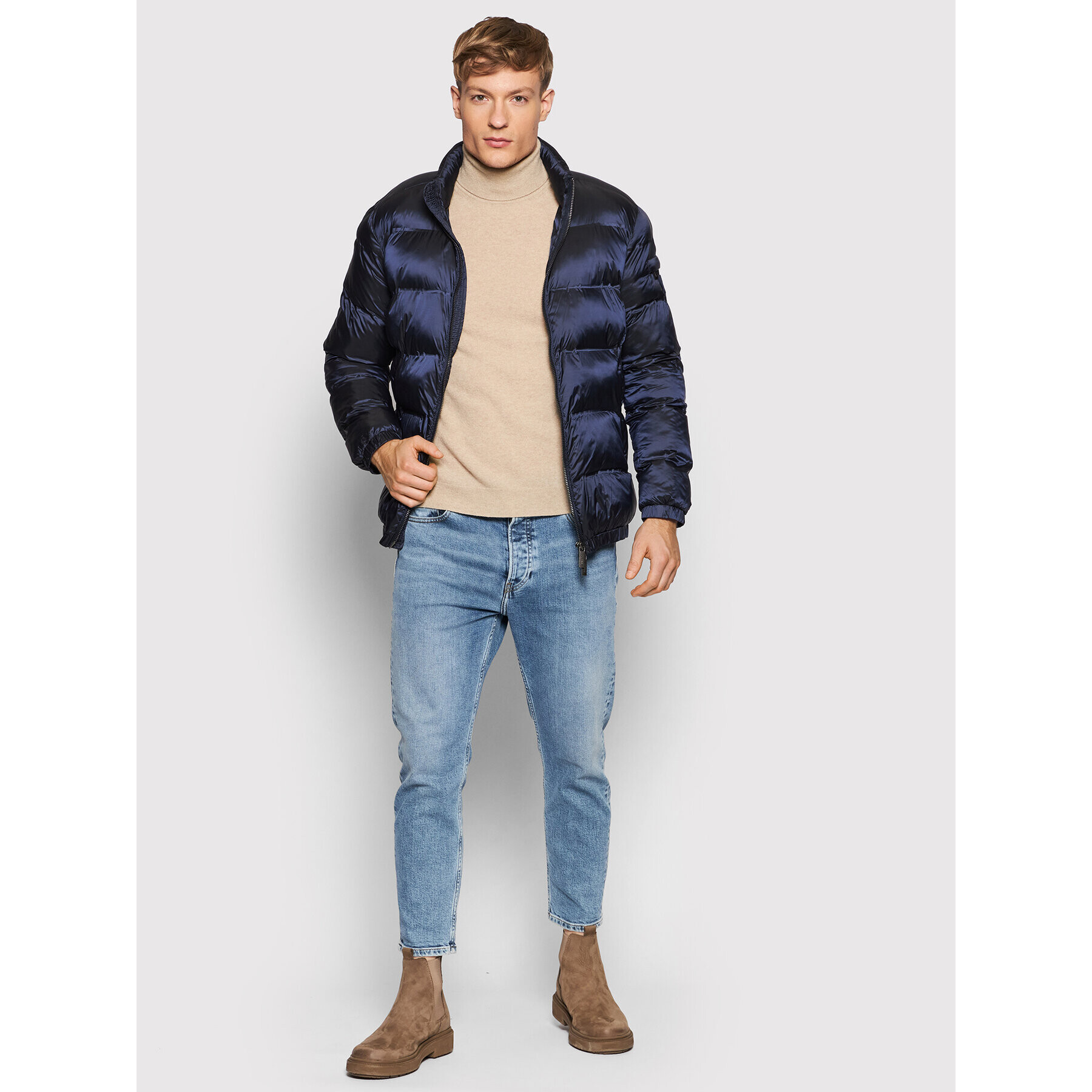 Guess Пухено яке M1BL38 WE4N0 Тъмносин Regular Fit - Pepit.bg