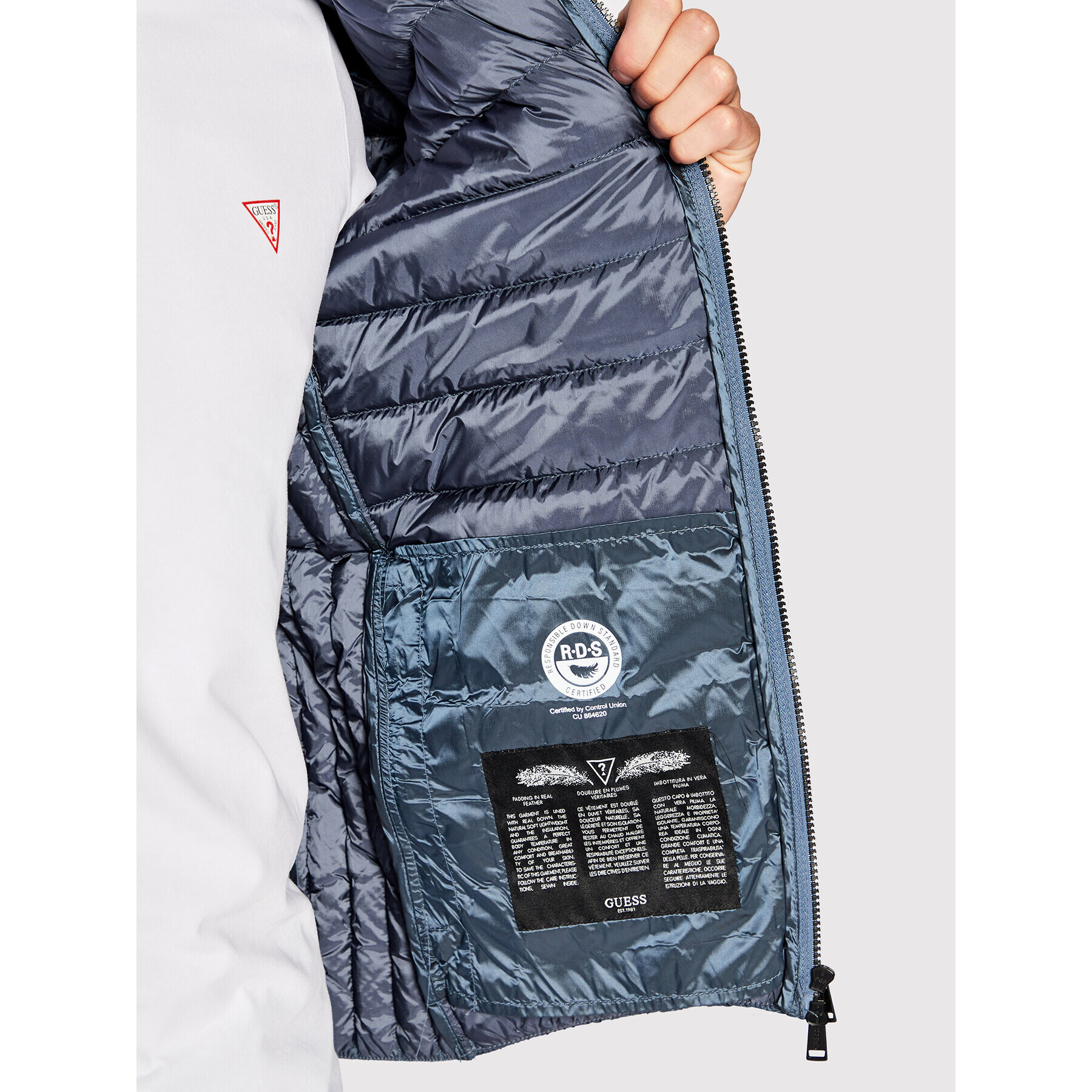 Guess Пухено яке M1RL47 WDQ50 Тъмносин Regular Fit - Pepit.bg