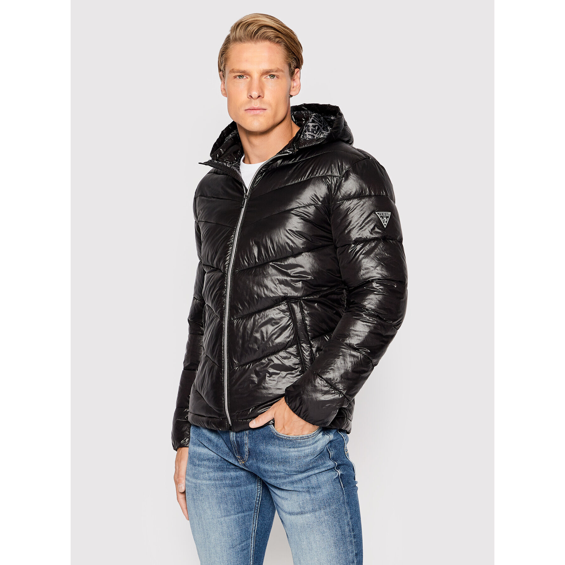 Guess Пухено яке M2YL45 WEQJ2 Черен Regular Fit - Pepit.bg
