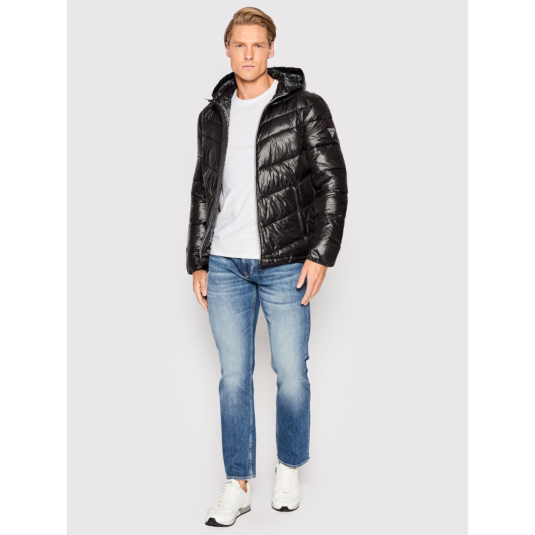 Guess Пухено яке M2YL45 WEQJ2 Черен Regular Fit - Pepit.bg