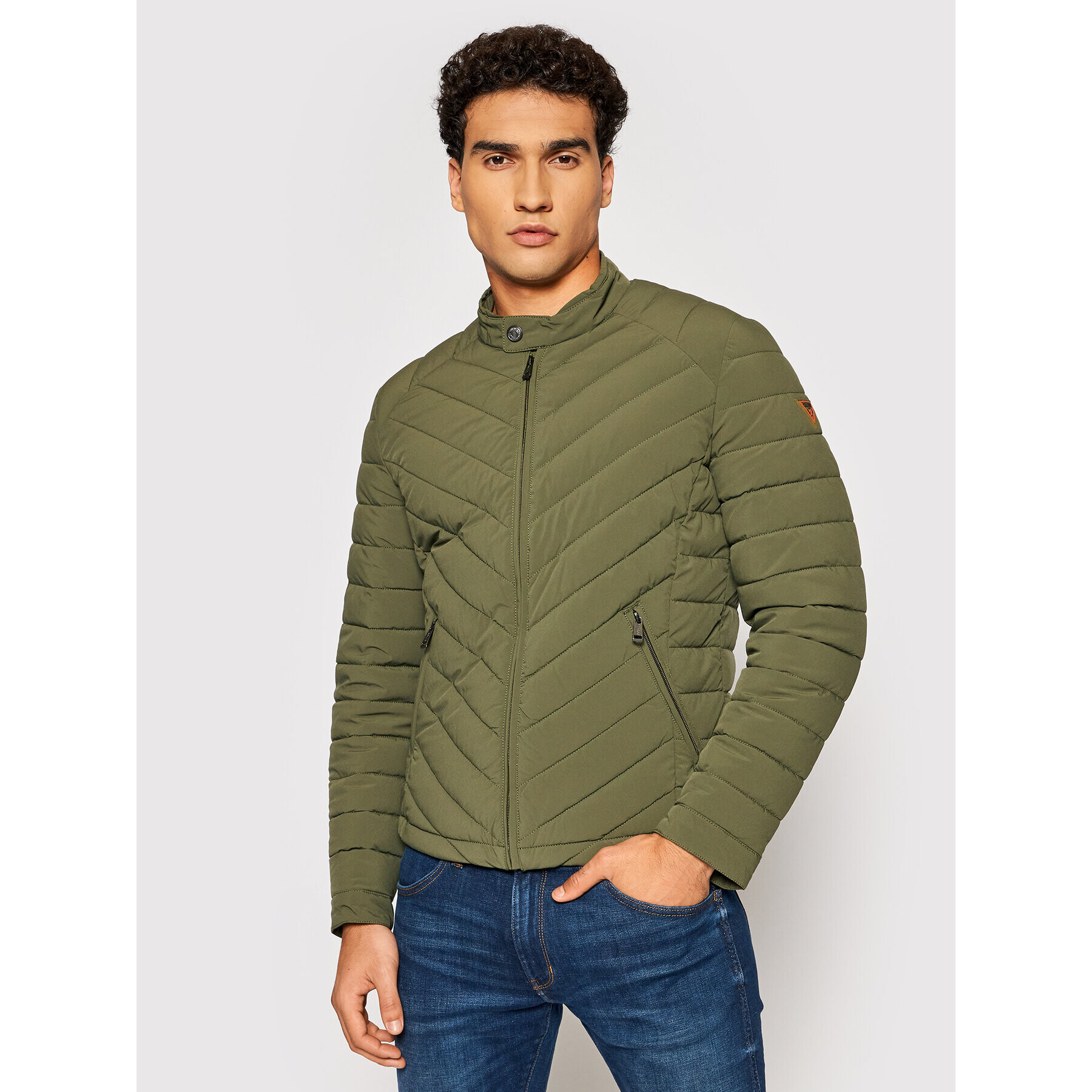 Guess Пухено яке M84L05 W6NW1 Зелен Regular Fit - Pepit.bg