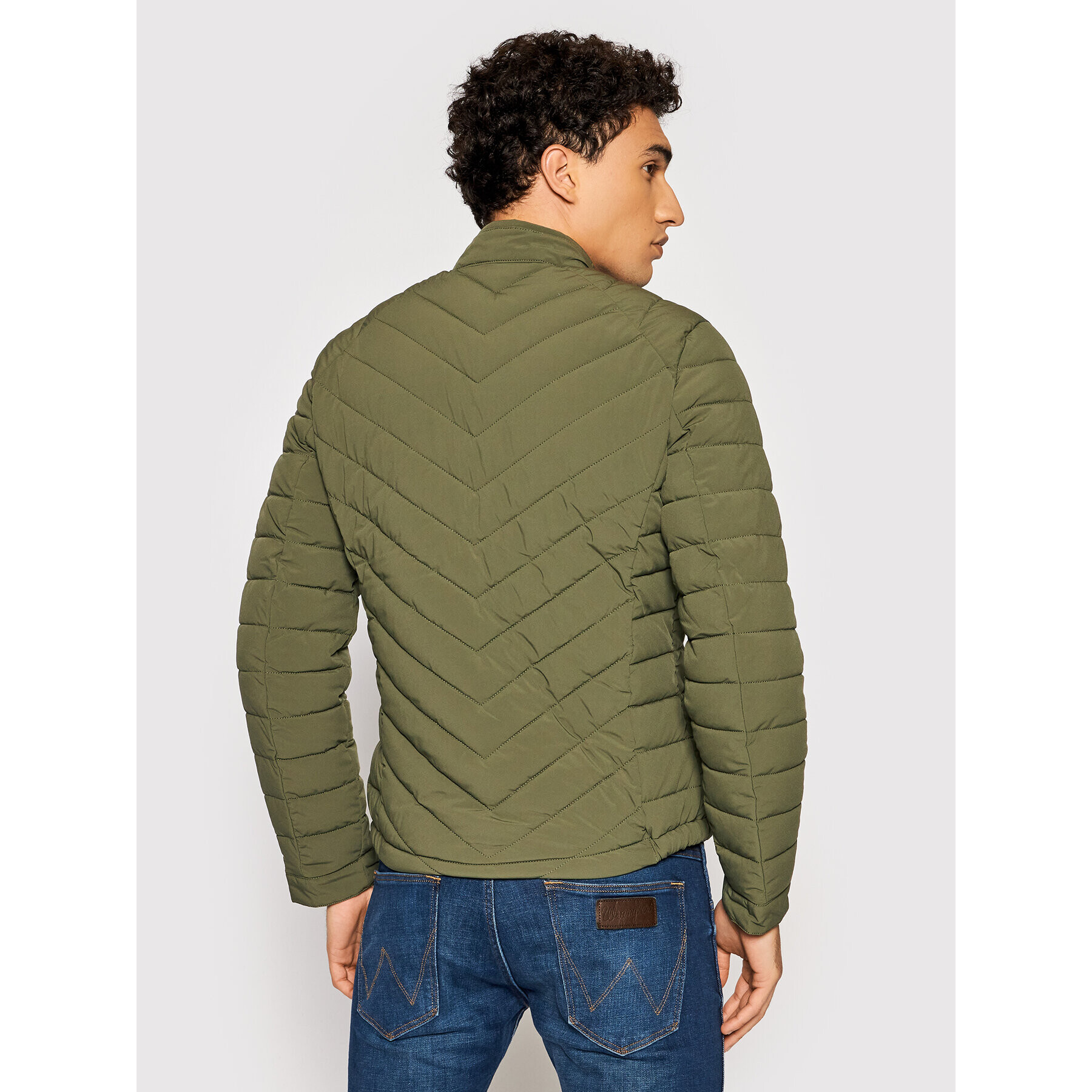 Guess Пухено яке M84L05 W6NW1 Зелен Regular Fit - Pepit.bg
