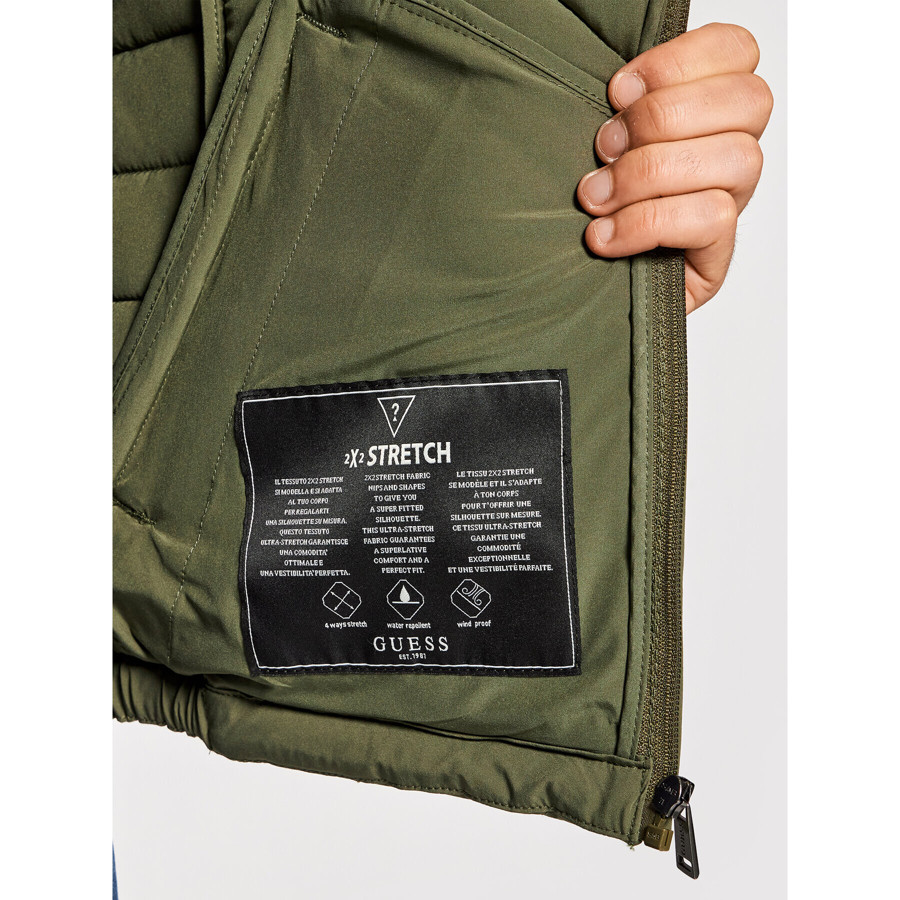 Guess Пухено яке M84L05 W6NW1 Зелен Regular Fit - Pepit.bg